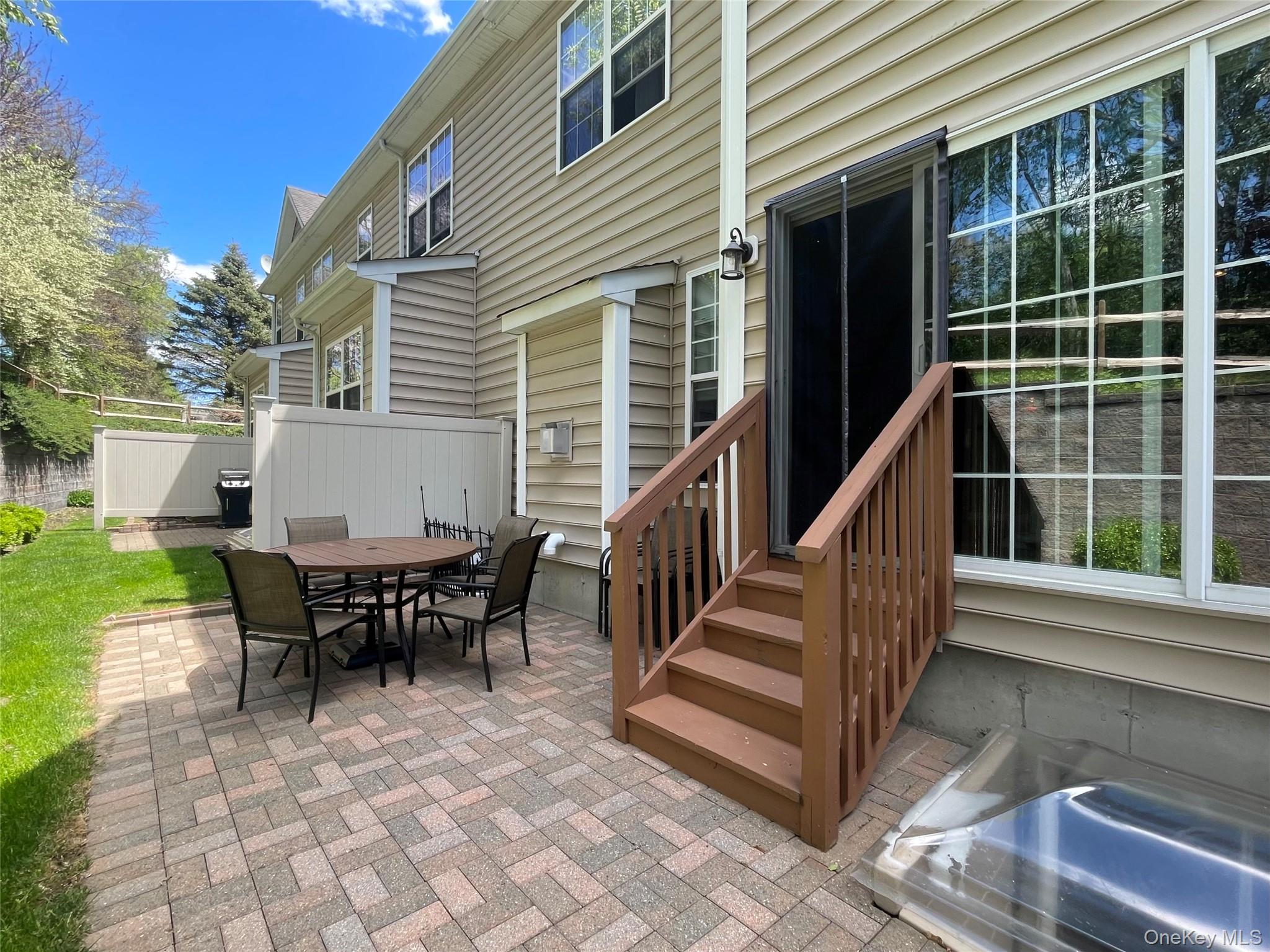 781 Huntington Drive