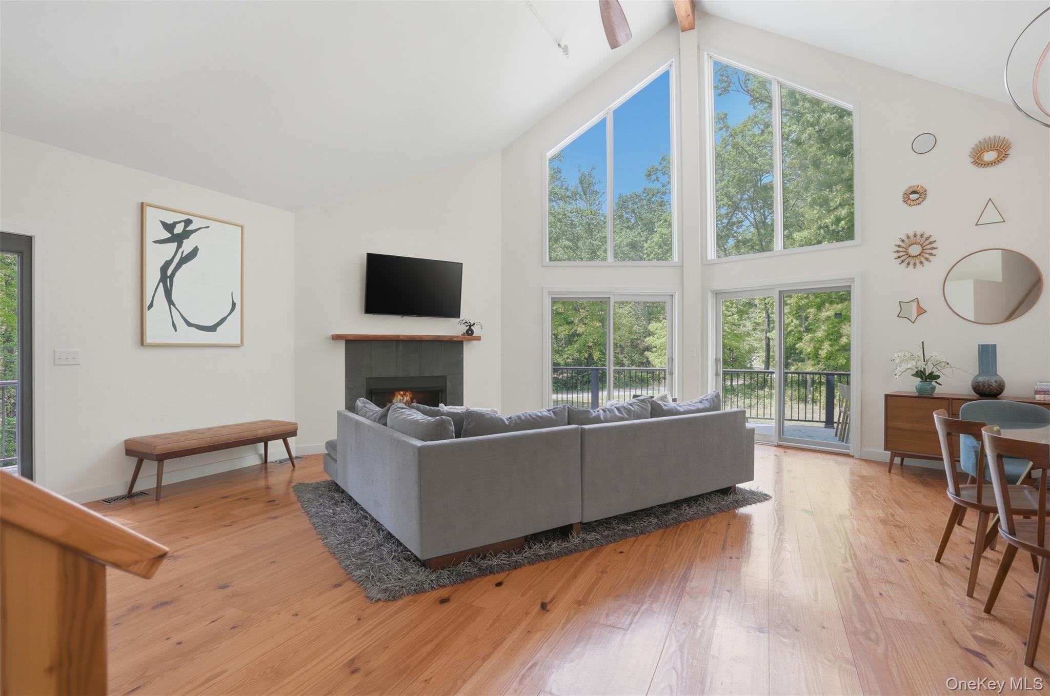 21 Woodland Lane