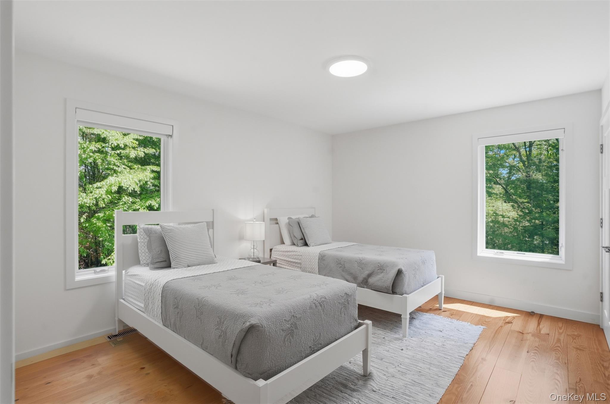21 Woodland Lane