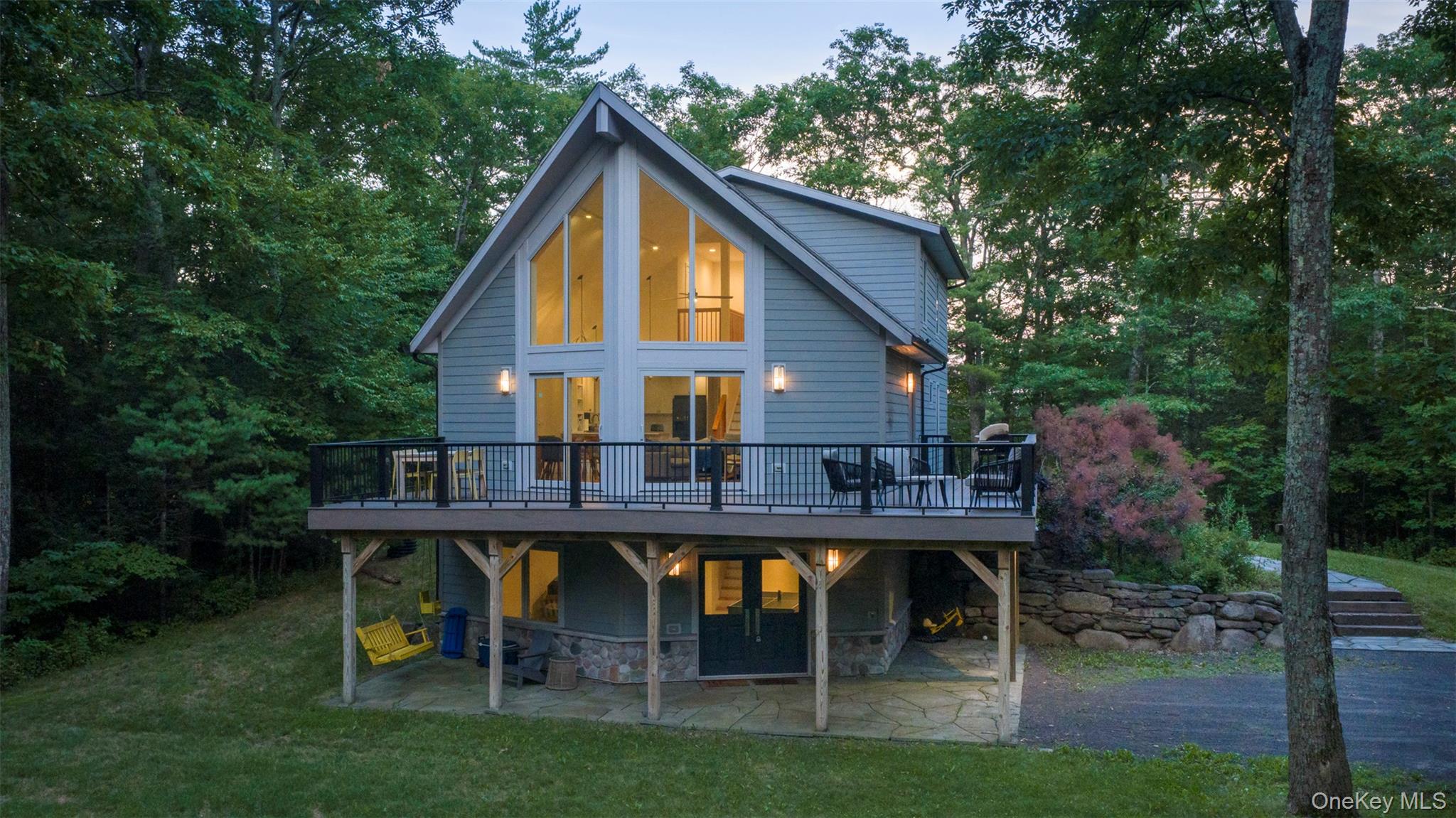 21 Woodland Lane