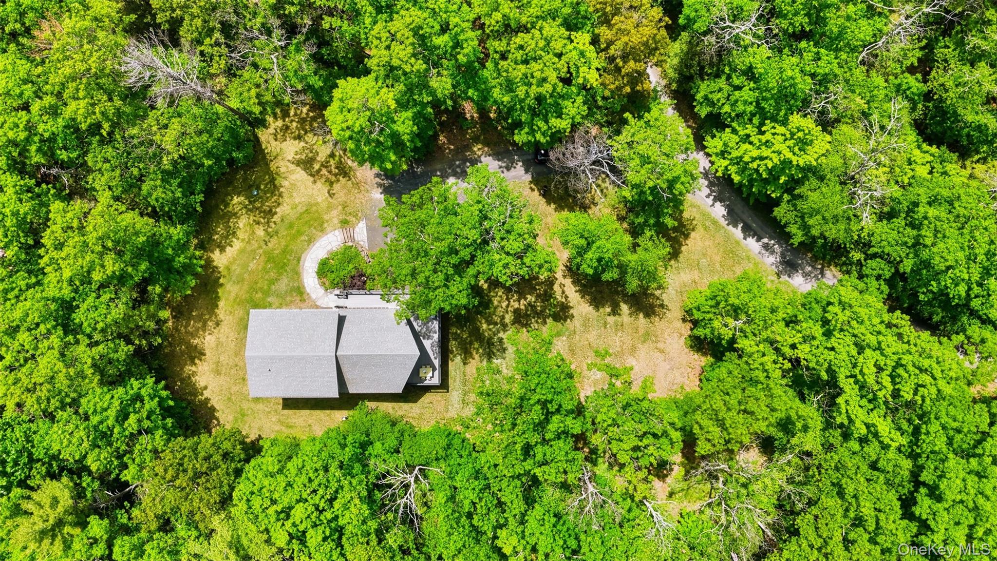 21 Woodland Lane