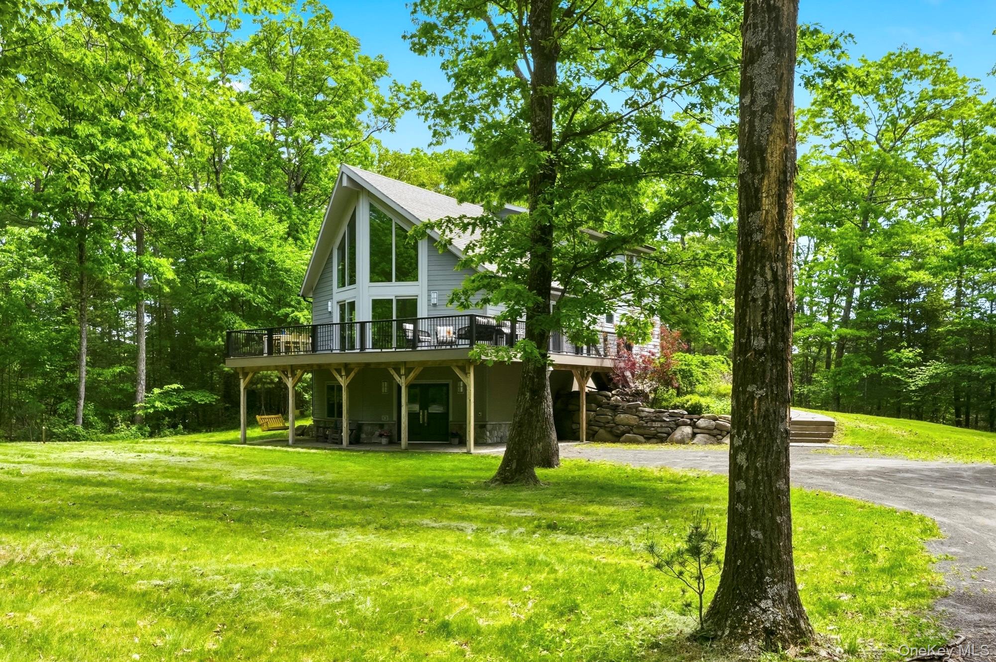 21 Woodland Lane