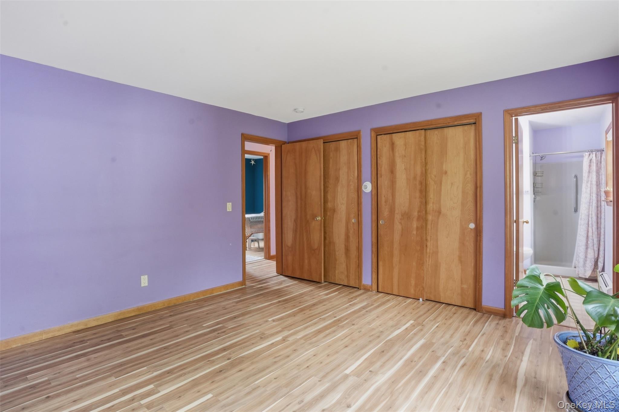 902 Albany Post Road