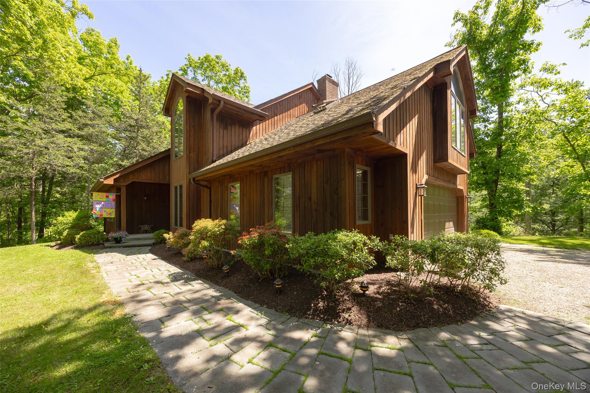 44 Eleanor Drive