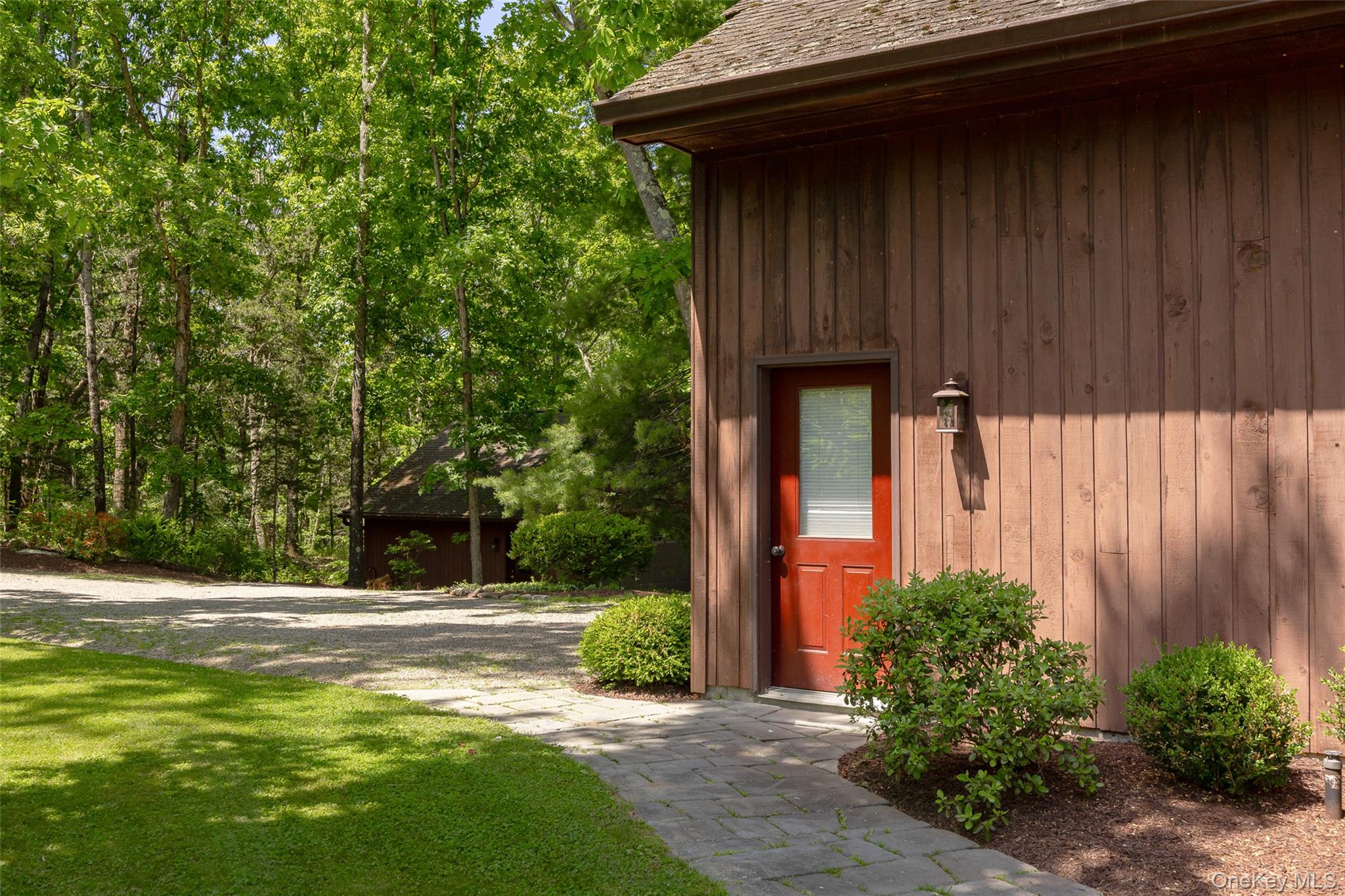 44 Eleanor Drive