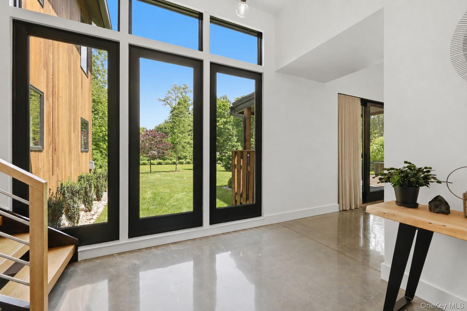 44 Woodlands Trail