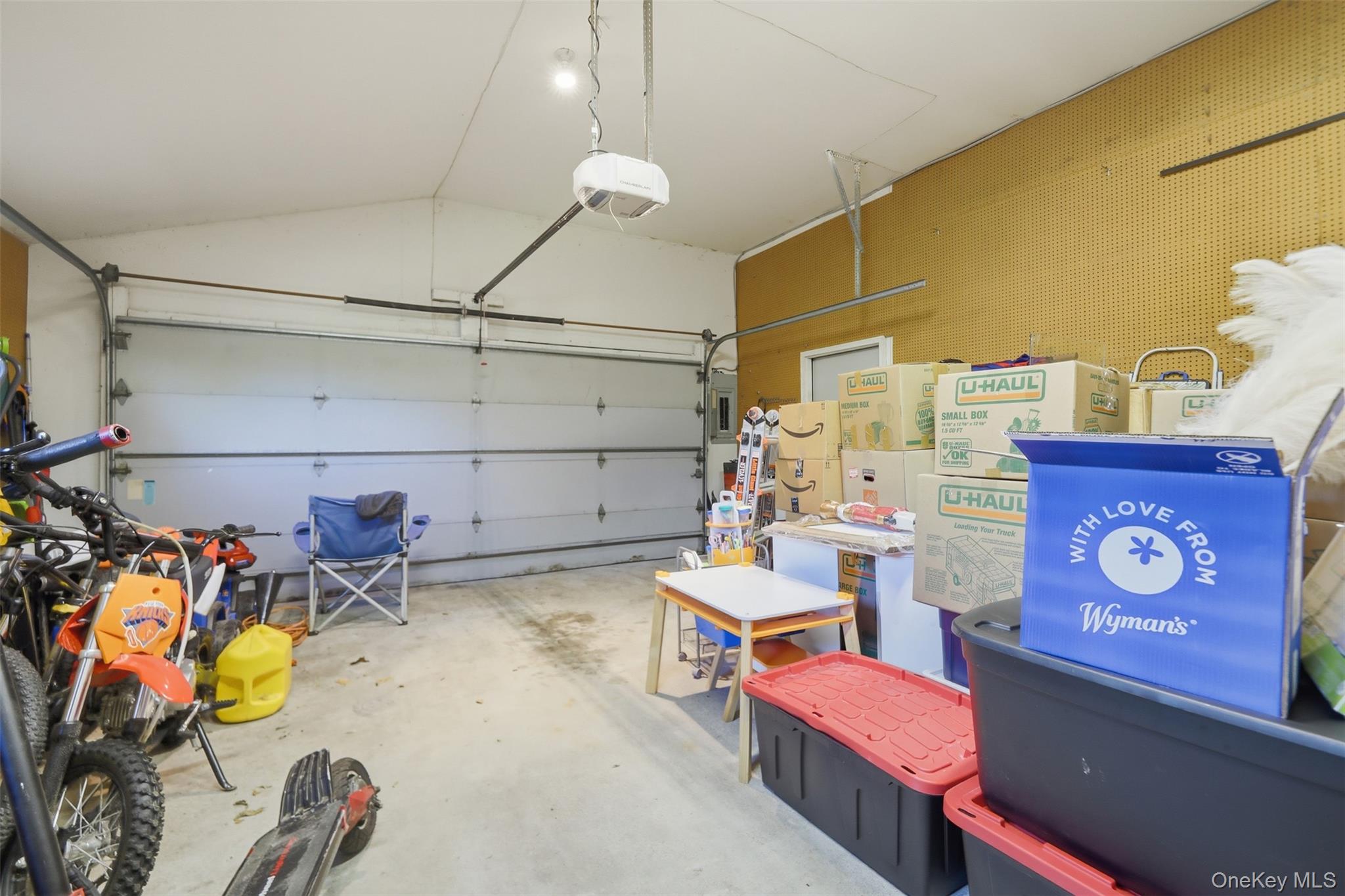 985 Craigville Road
