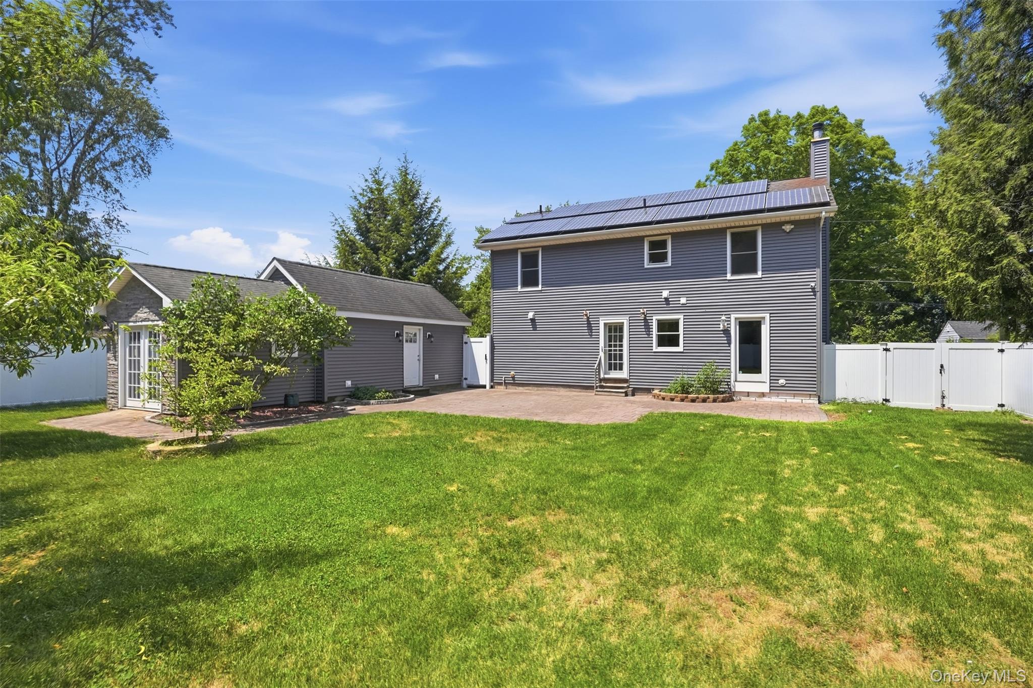 10 Henmond Boulevard