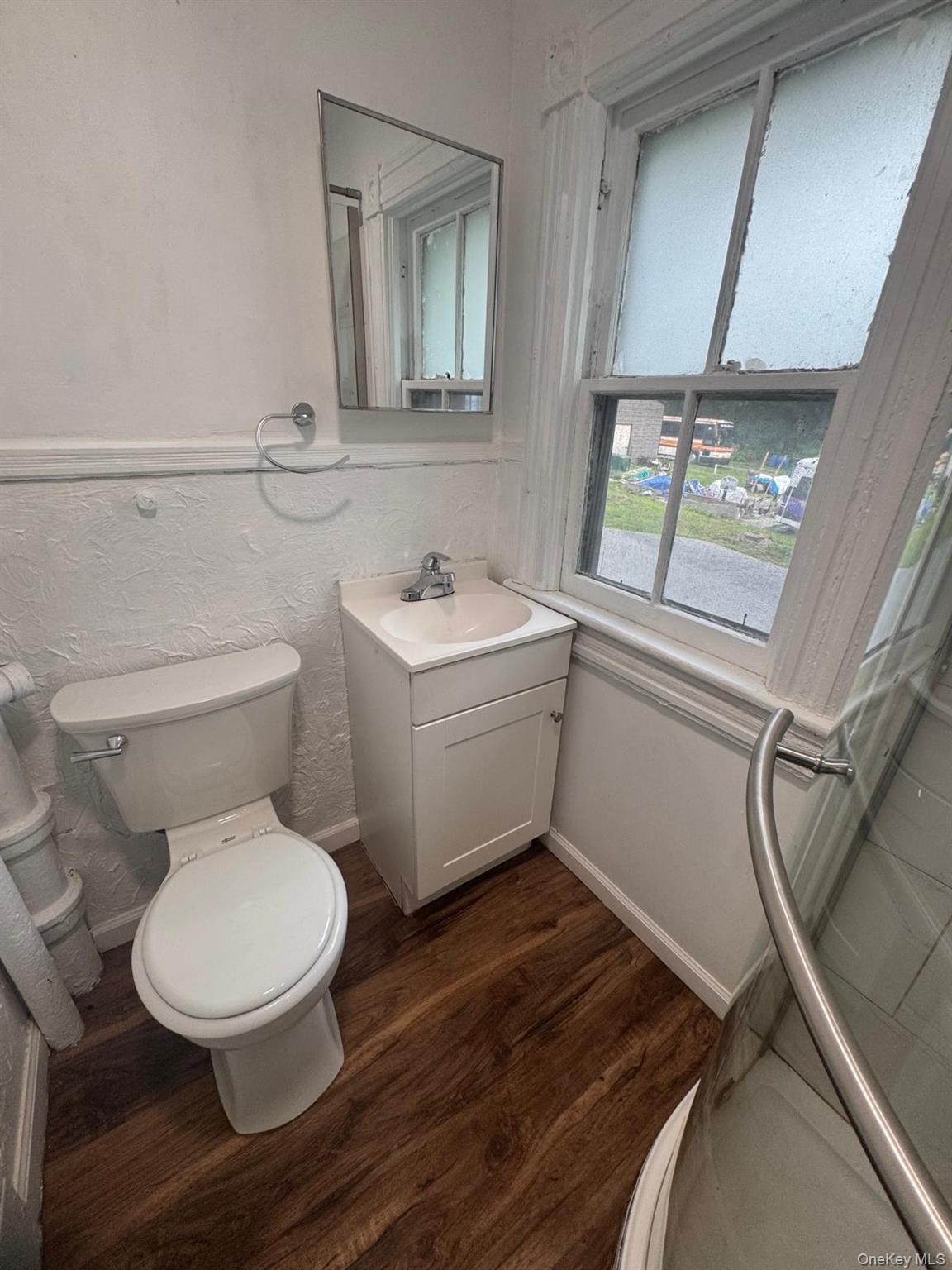 215 N Hamilton Street Unit: 2