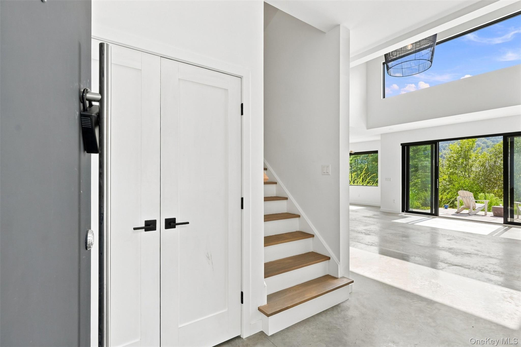 23 Traver Hollow Road