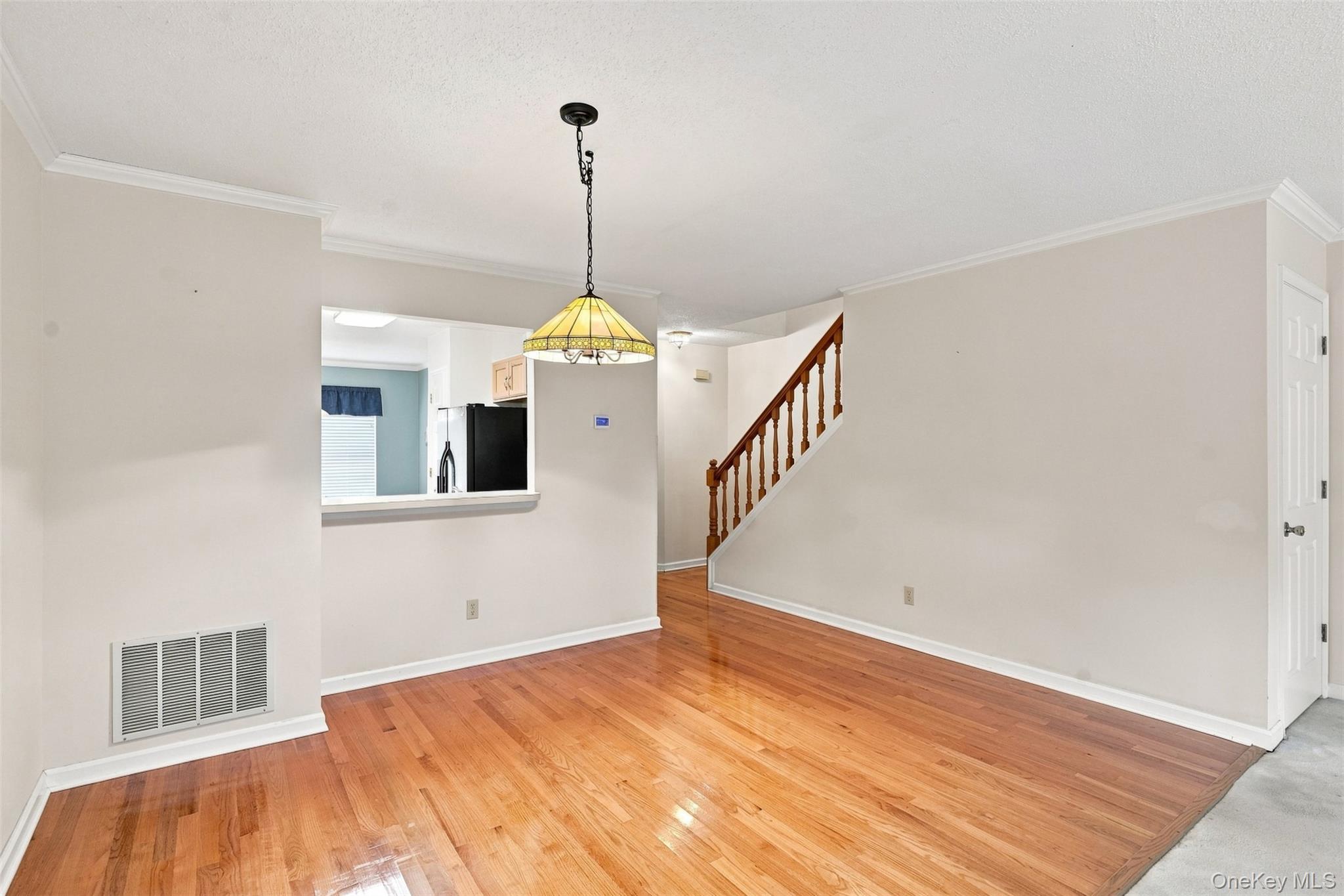 103 Kensington Court