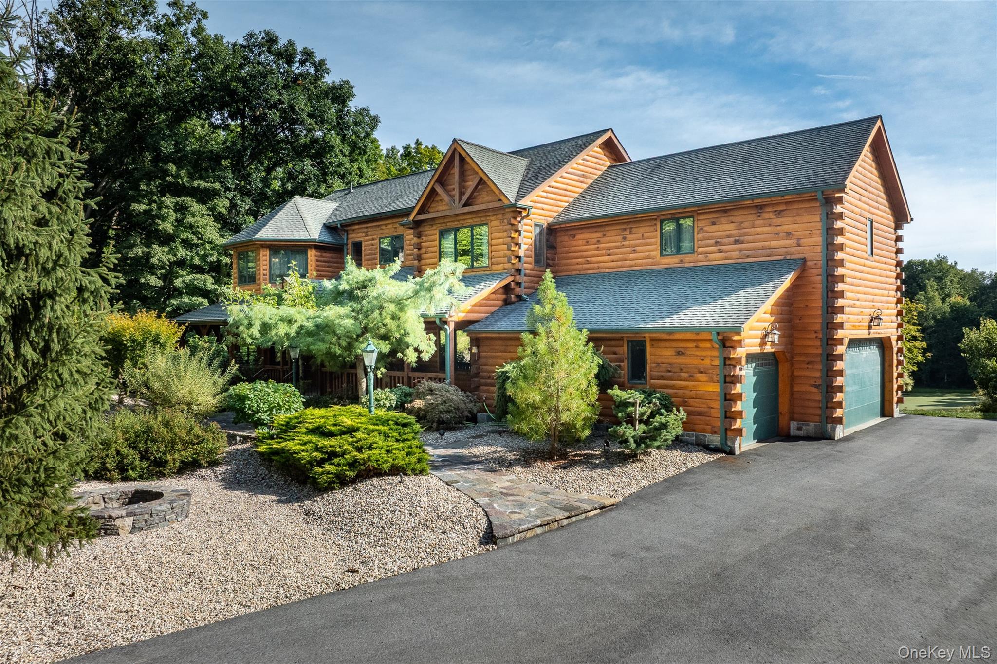 162 Crum Elbow Road