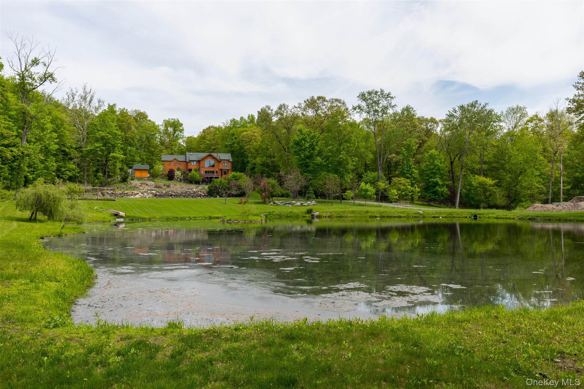 162 Crum Elbow Road