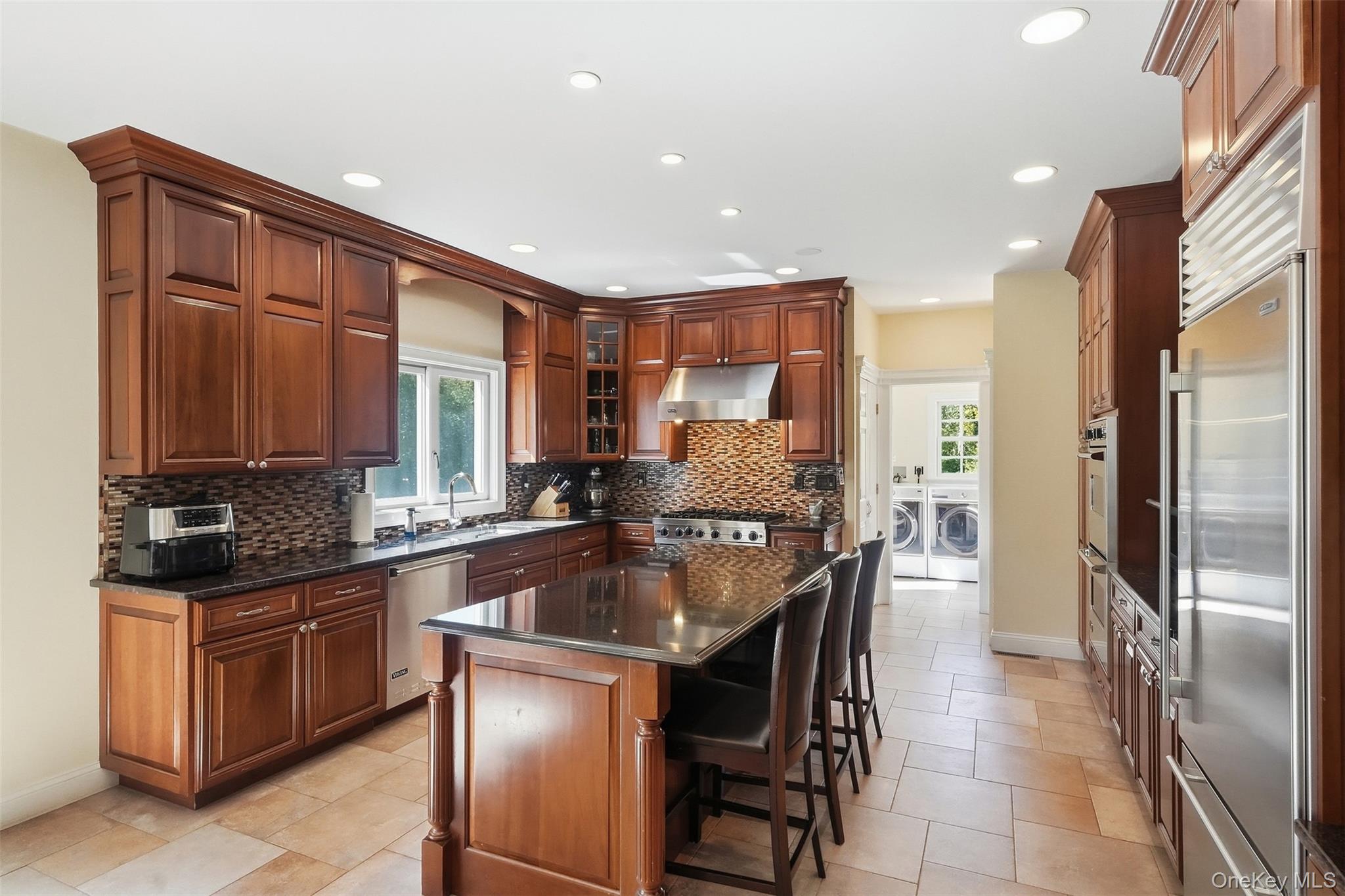 17 Meadow Crest Drive