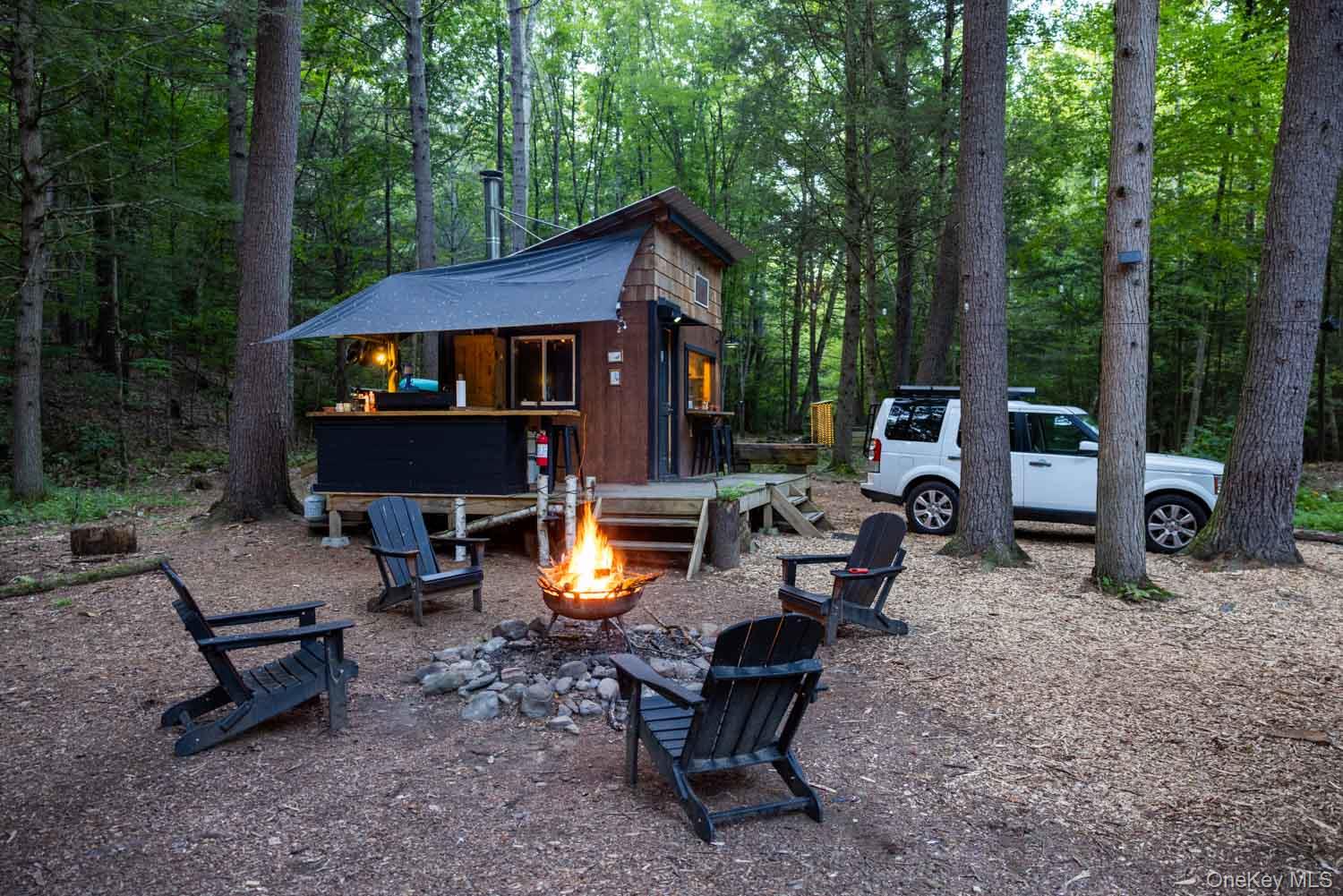 210 Cherrytown Road