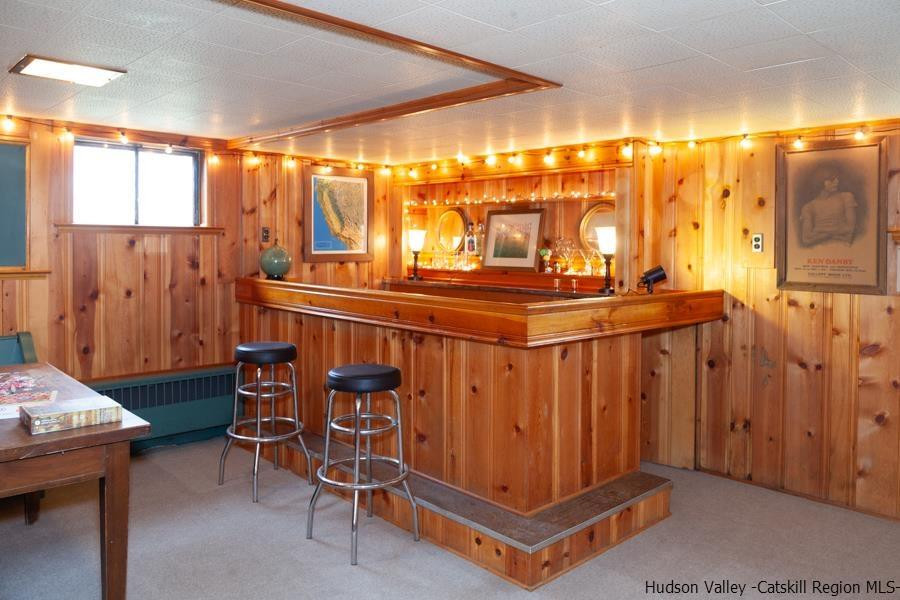 1349 Old Post Road