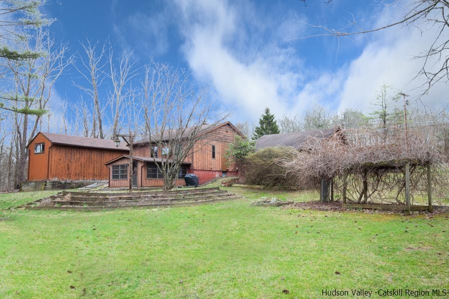 1349 Old Post Road