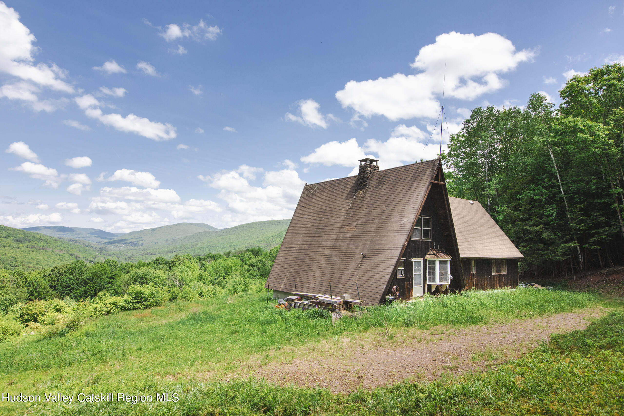 670 Hog Mountain Road