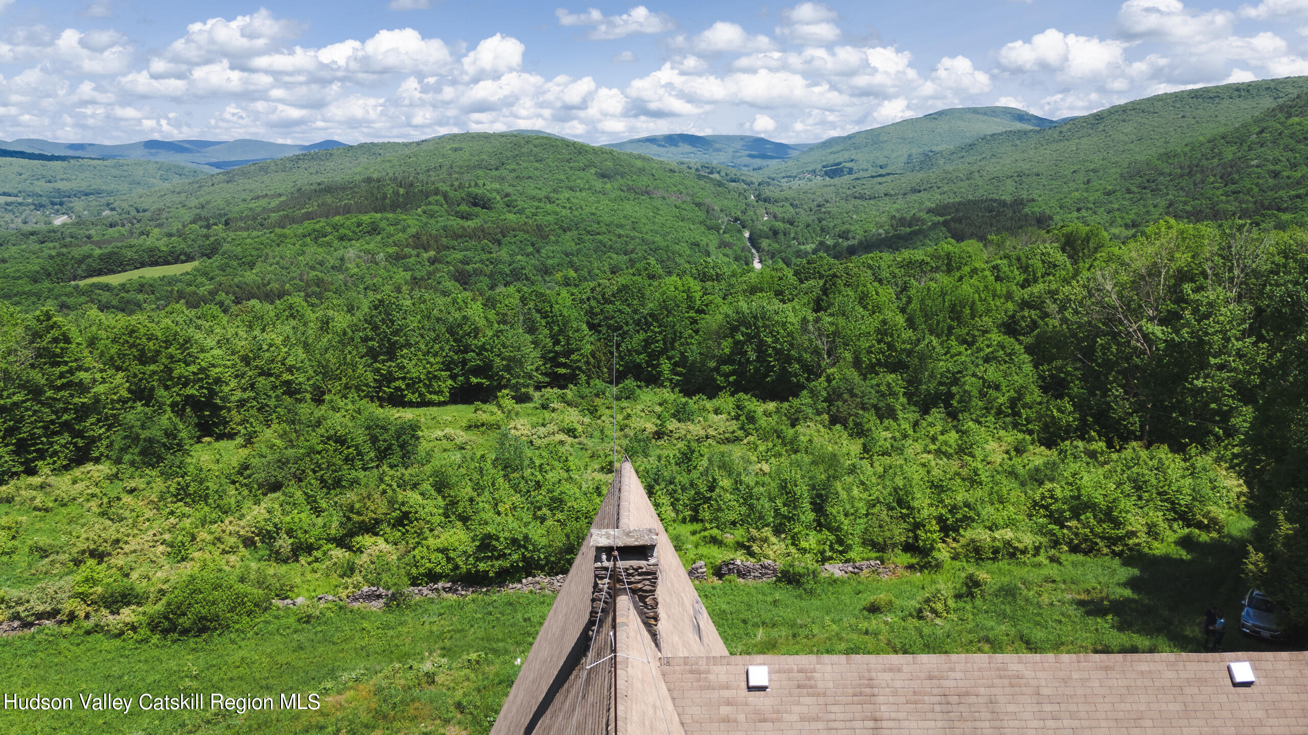 670 Hog Mountain Road