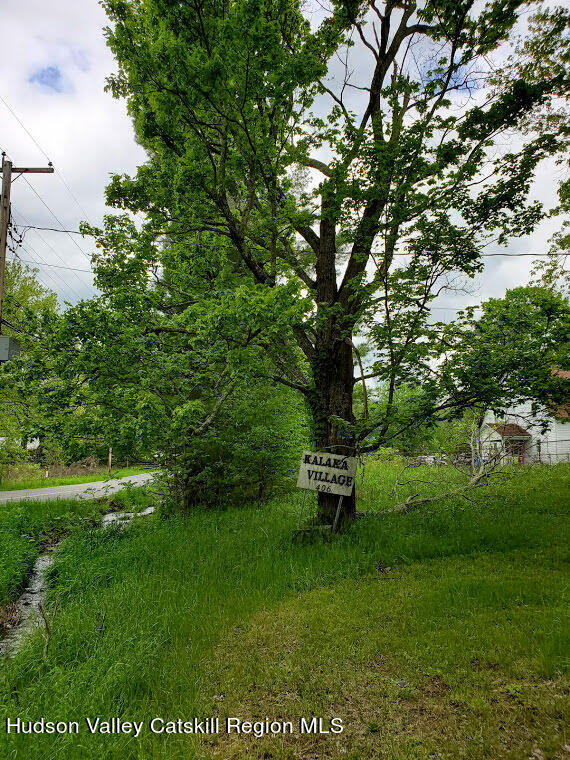 406 Samsonville Road