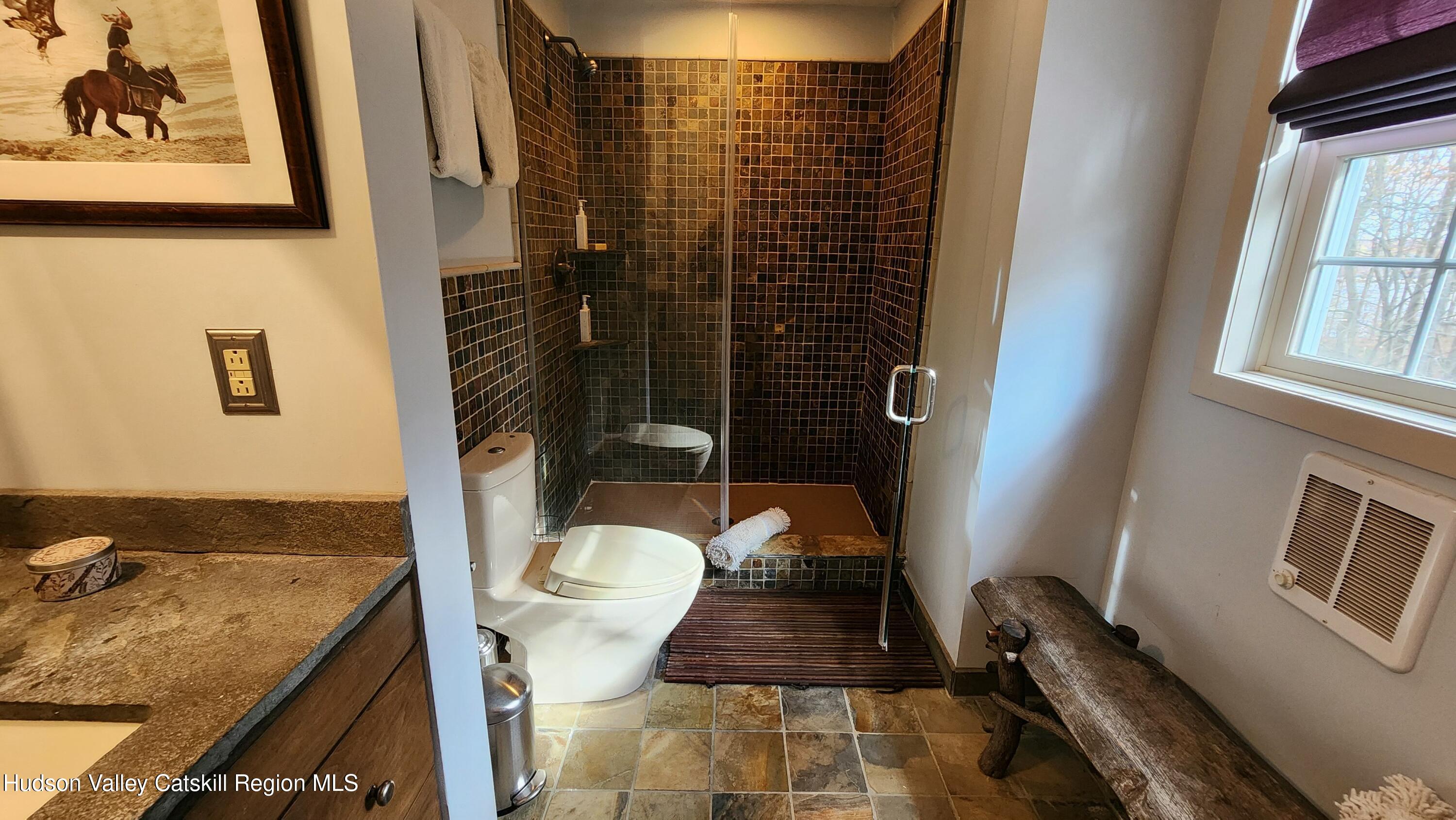 100 Greymouse Road Road