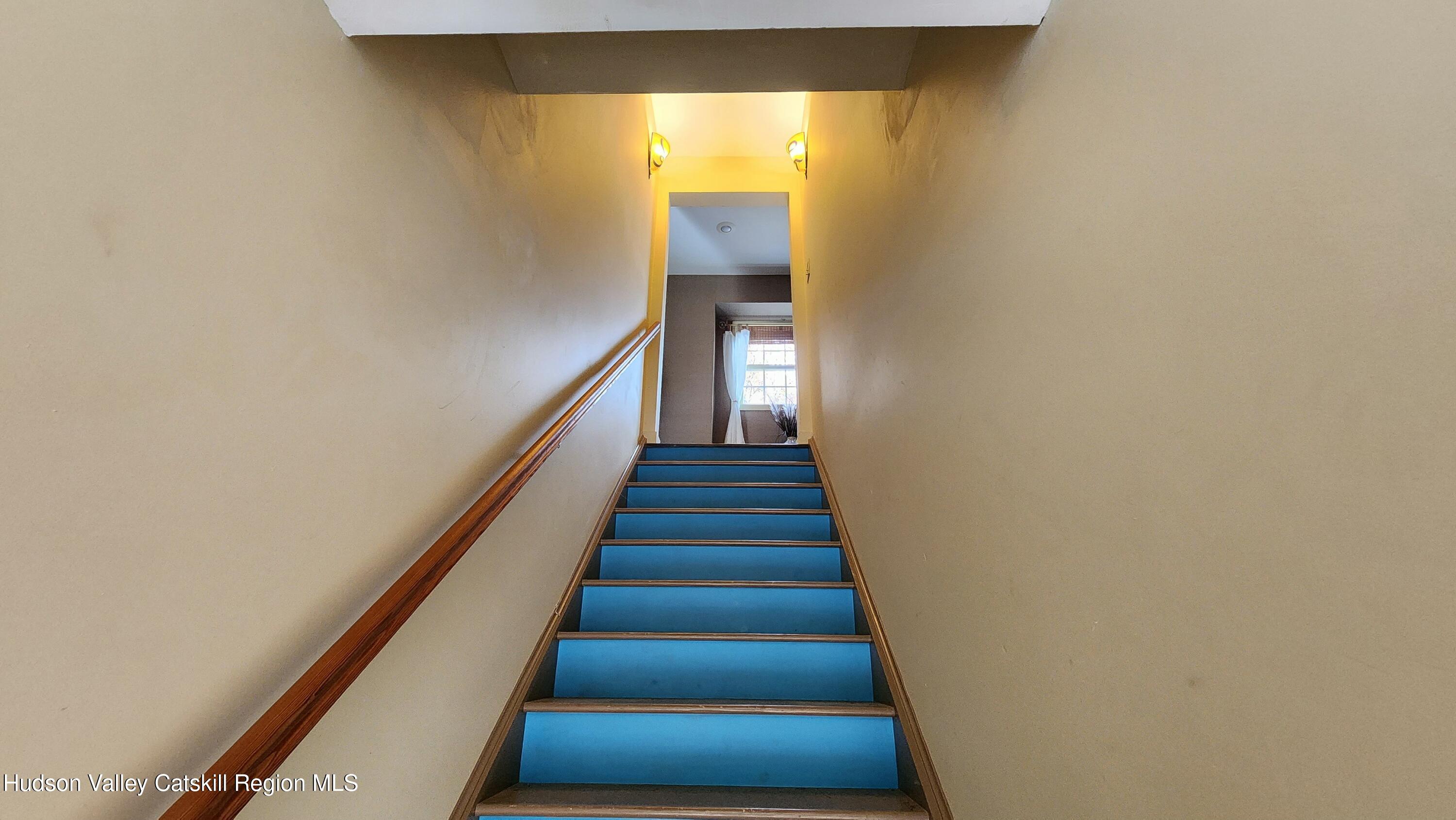 100 Greymouse Road Road