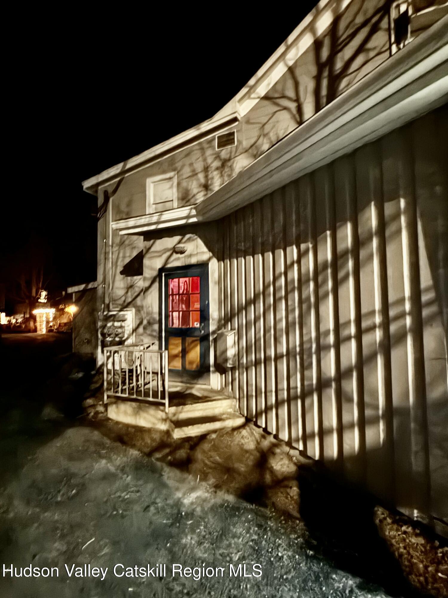 59 Tinker Street, Lrg Rm