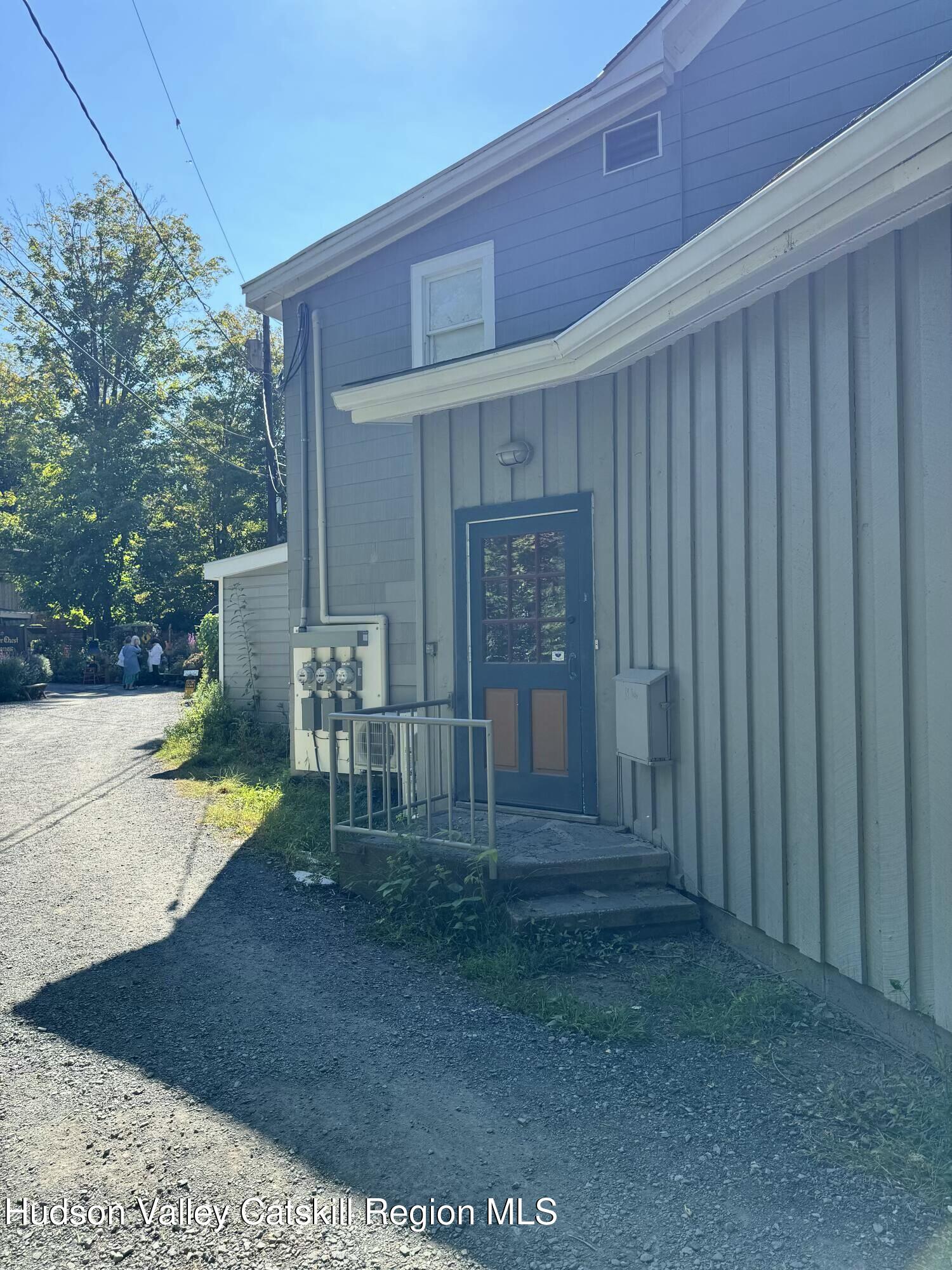 59 Tinker Street, Lrg Rm