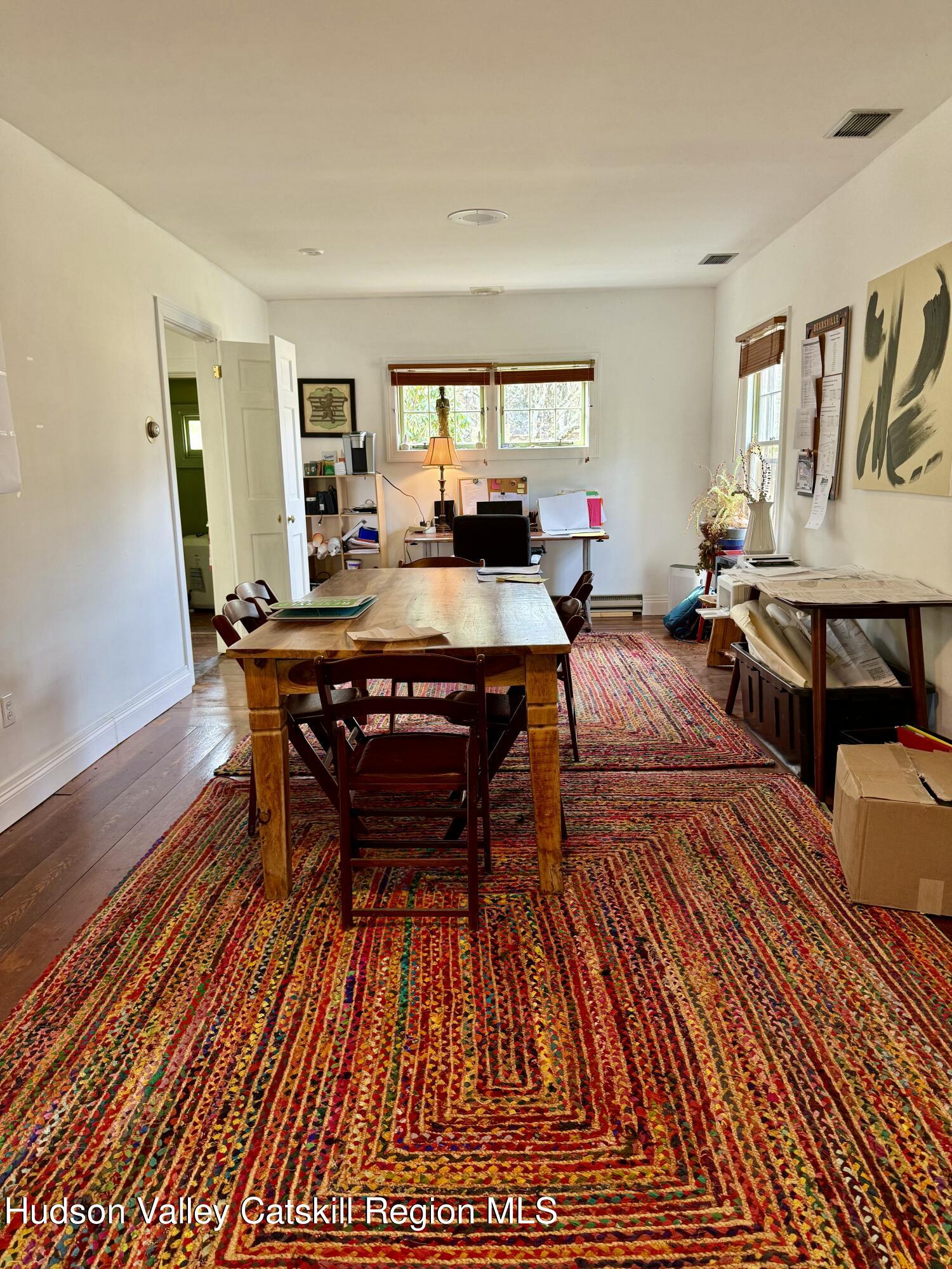 100 Tinker Street, B