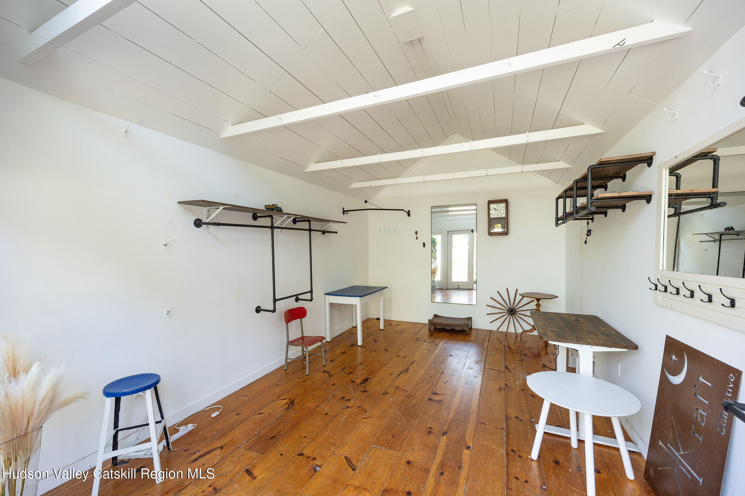 8 Tannery Brook Road