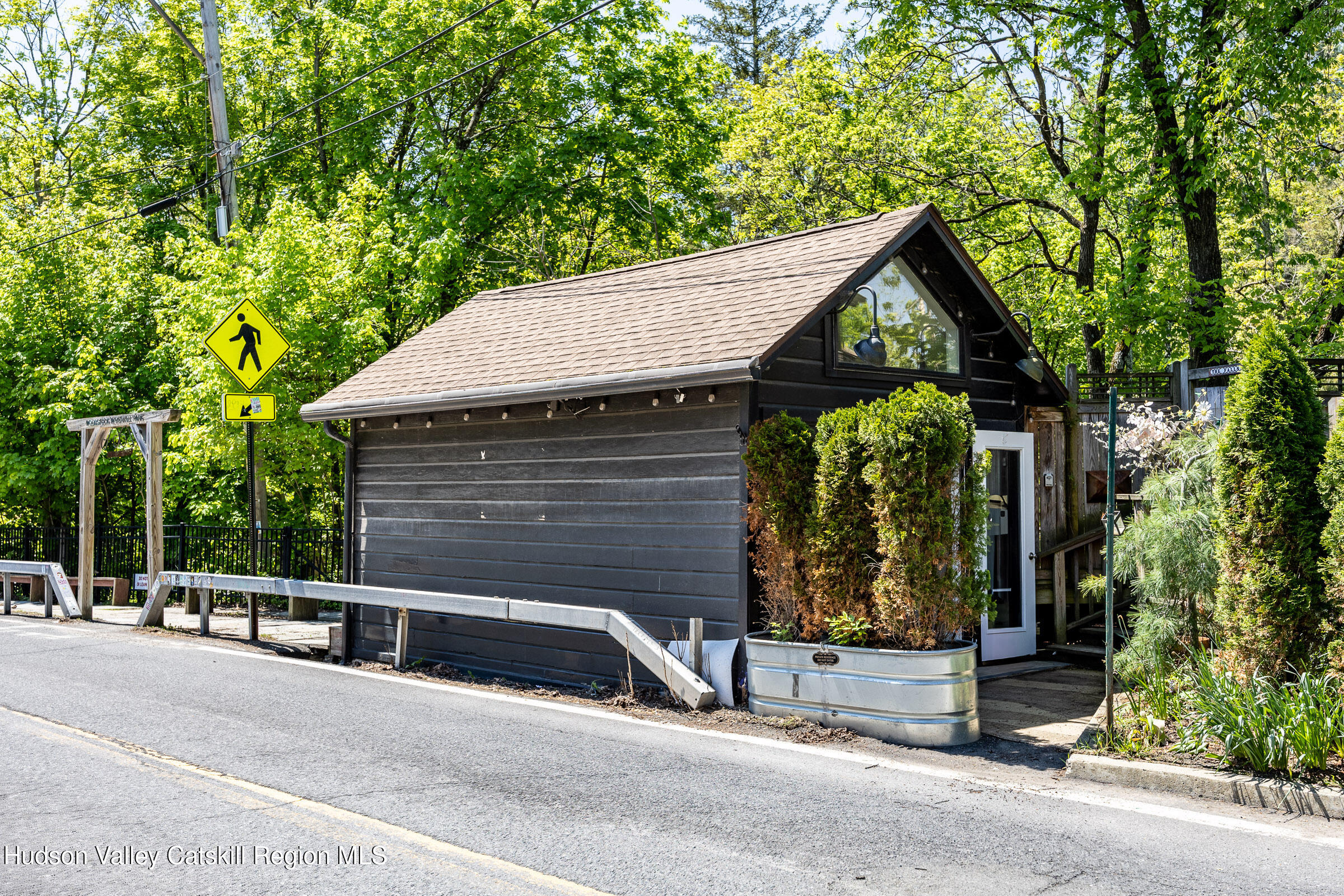 8 Tannery Brook Road