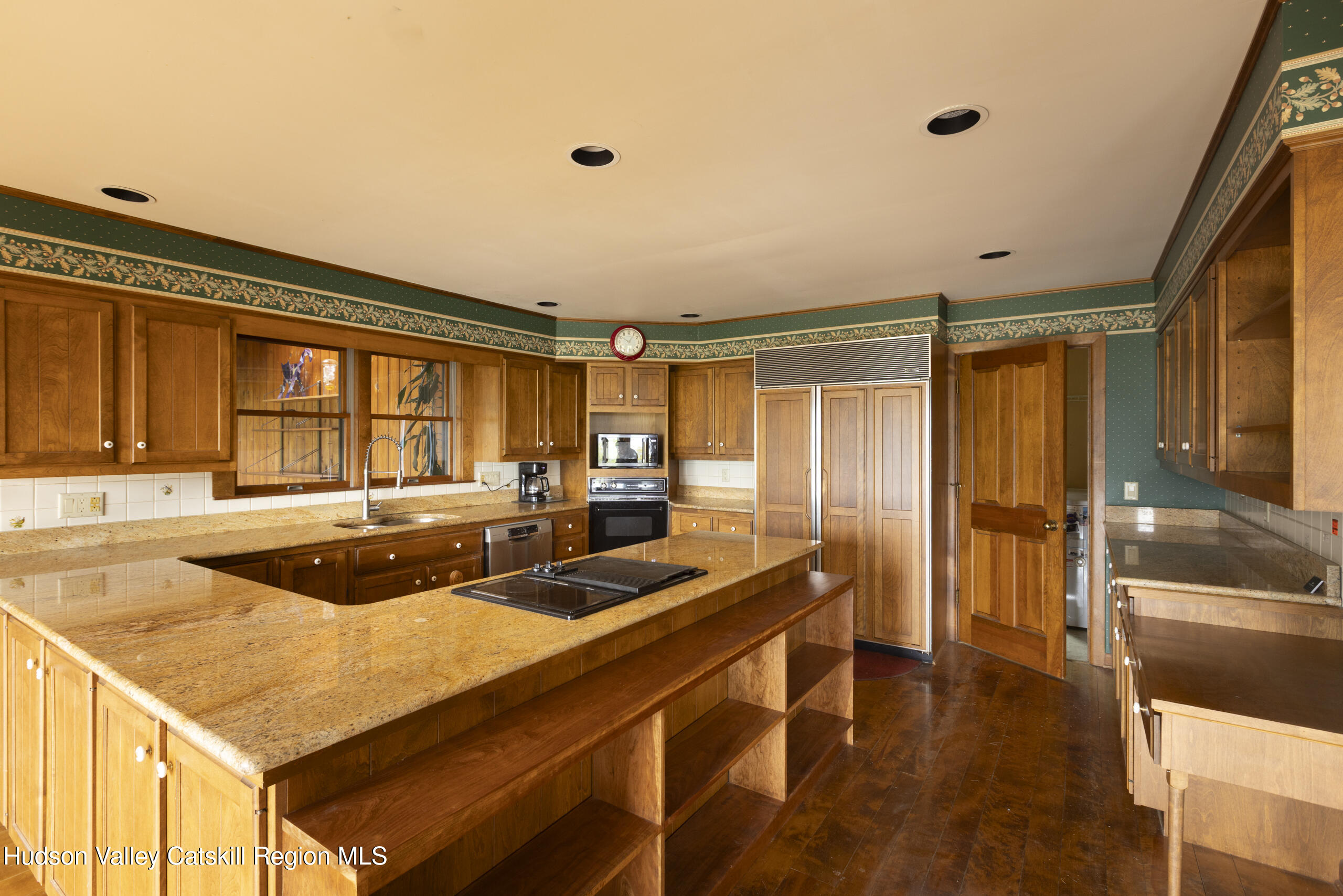 25 Ridge Road