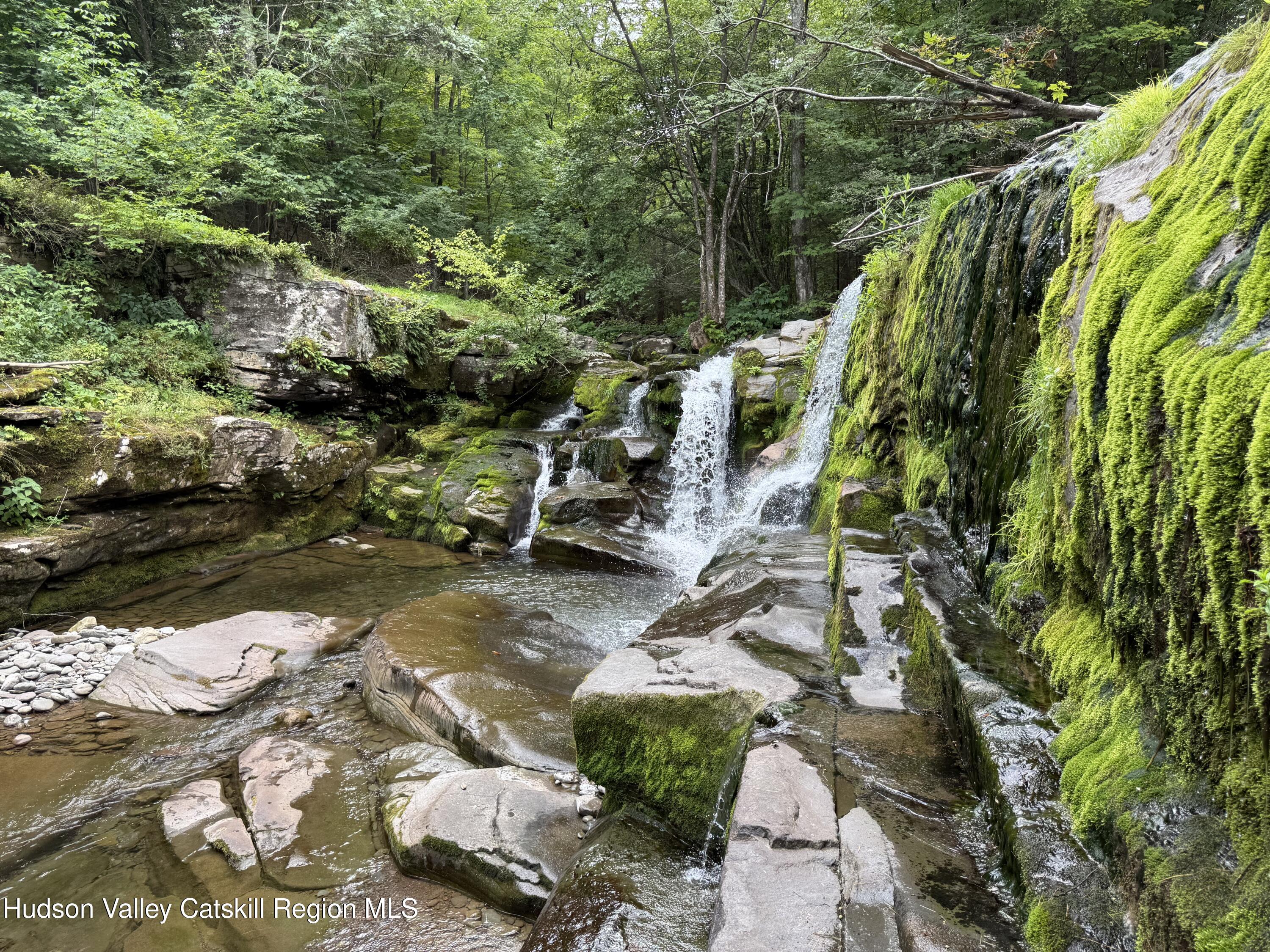 427 West Saugerties Road