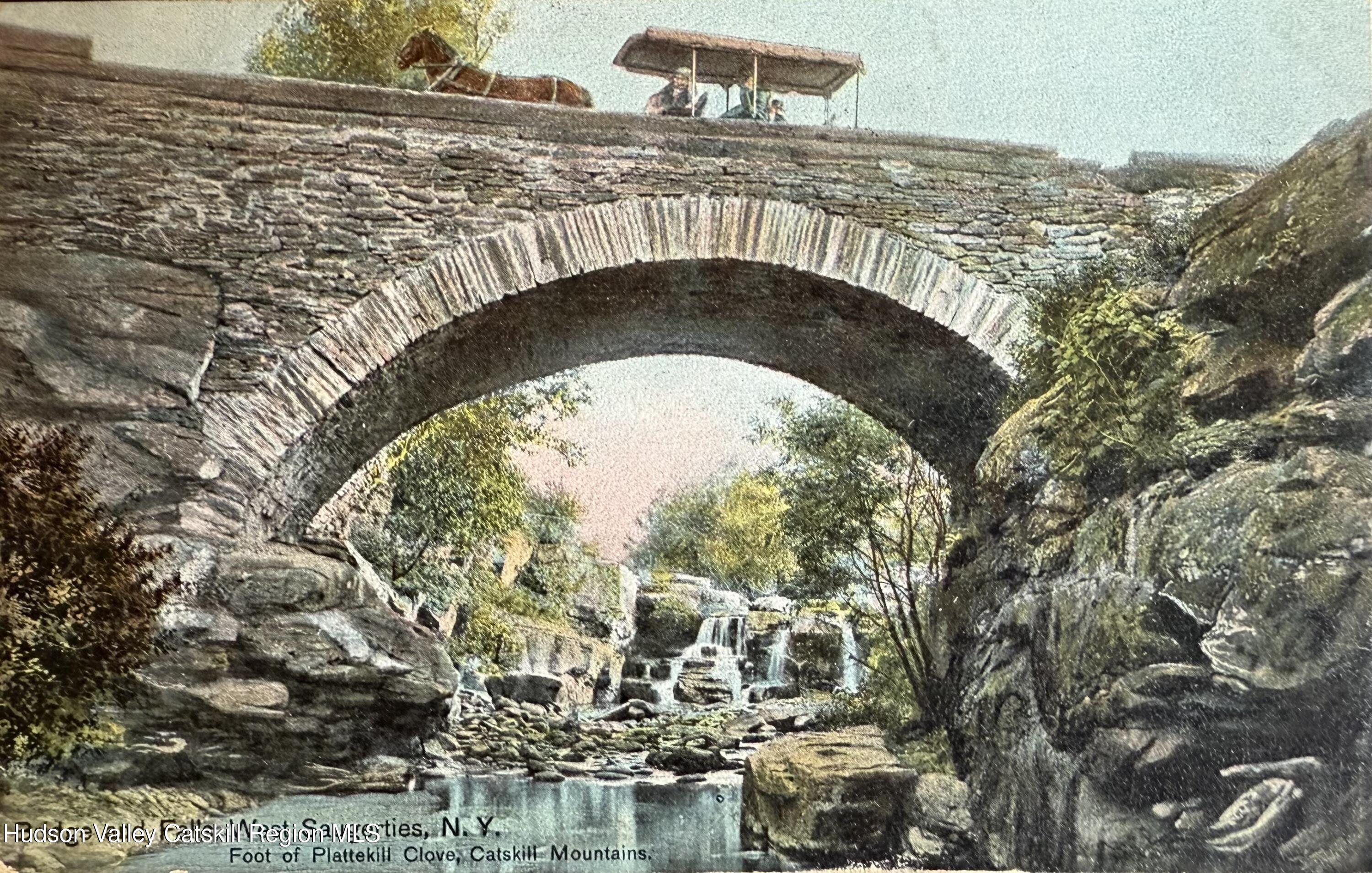 427 West Saugerties Road