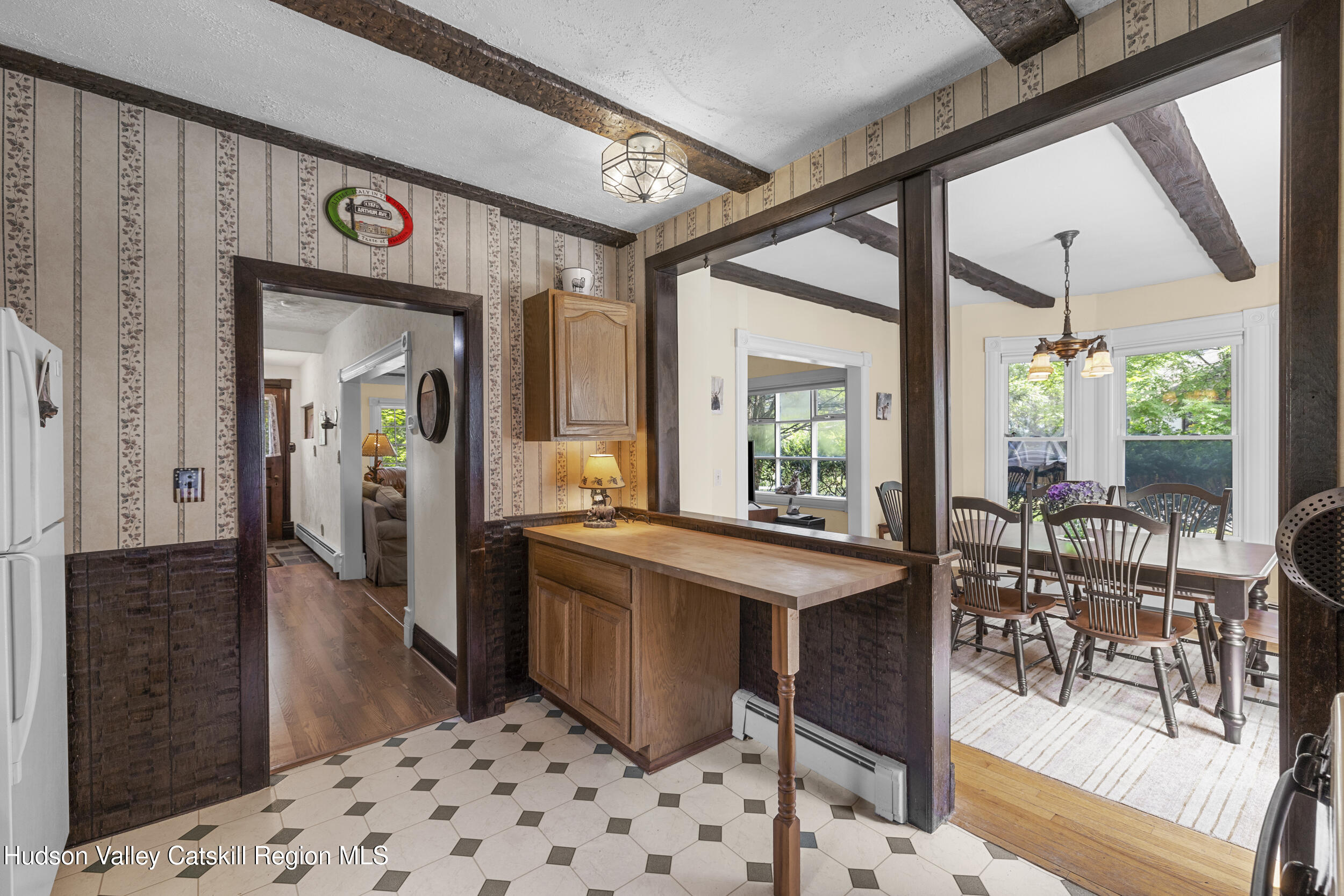 427 West Saugerties Road