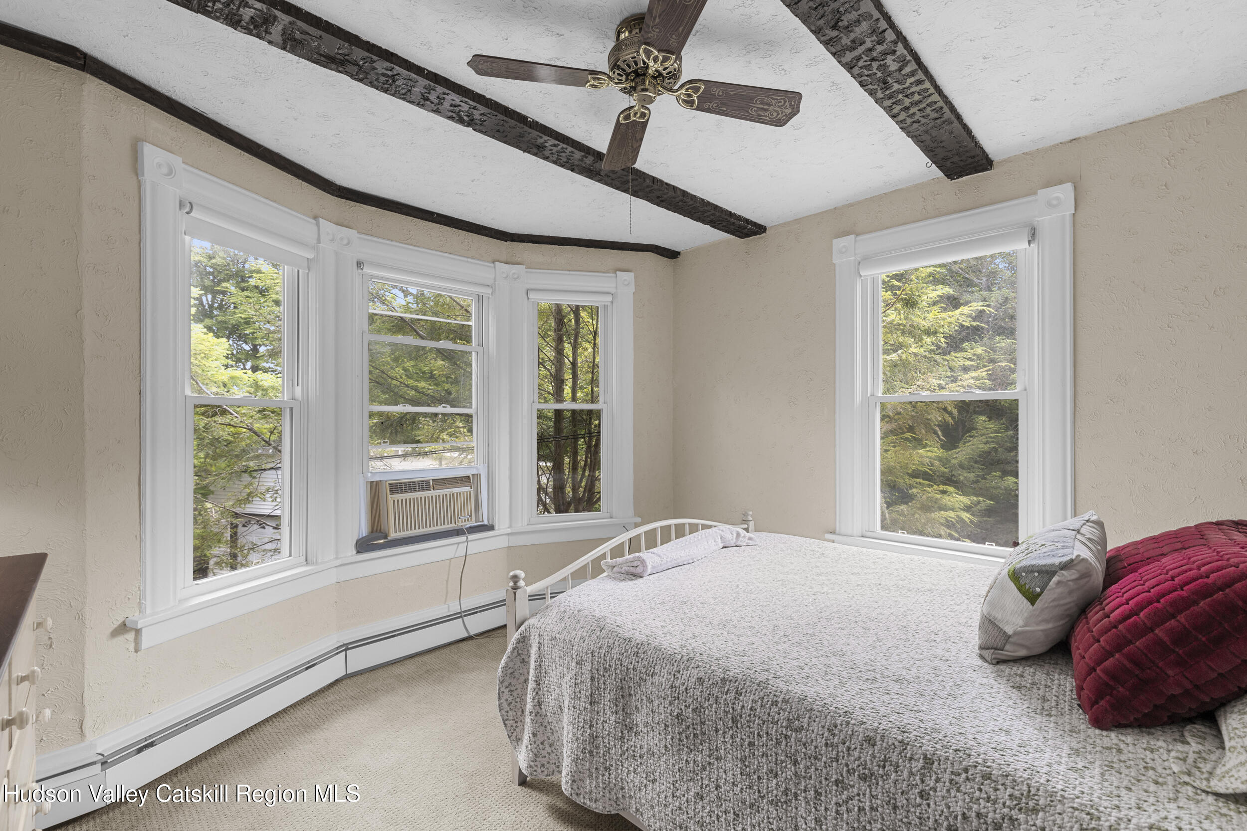 427 West Saugerties Road