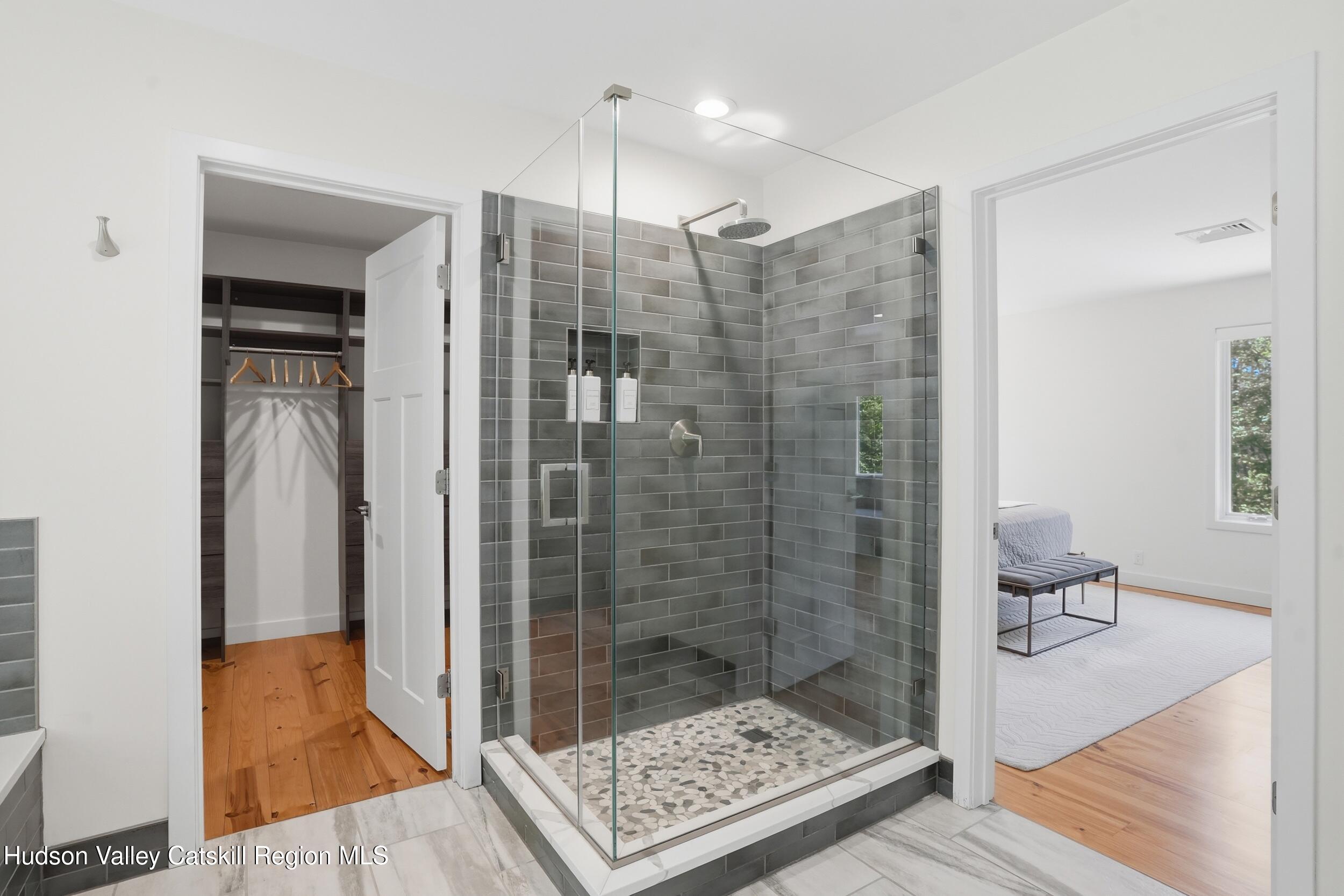 21 Woodland Lane