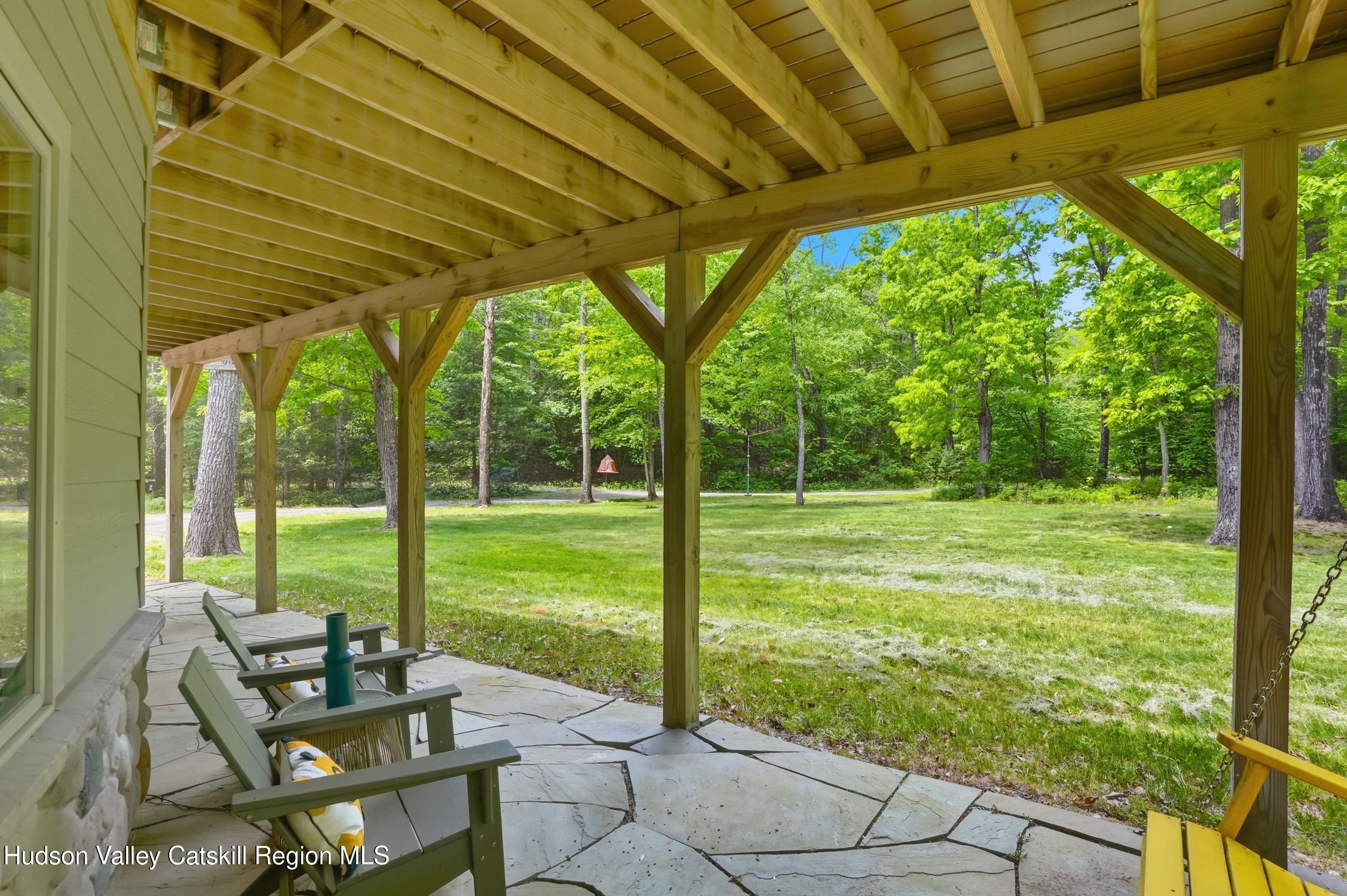 21 Woodland Lane