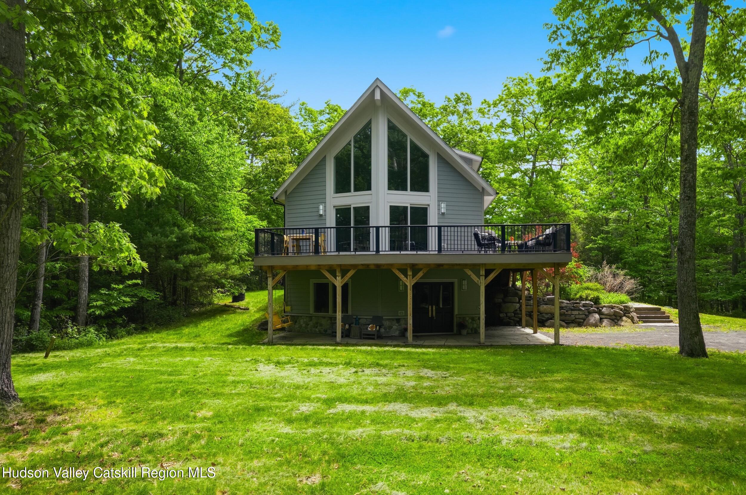 21 Woodland Lane