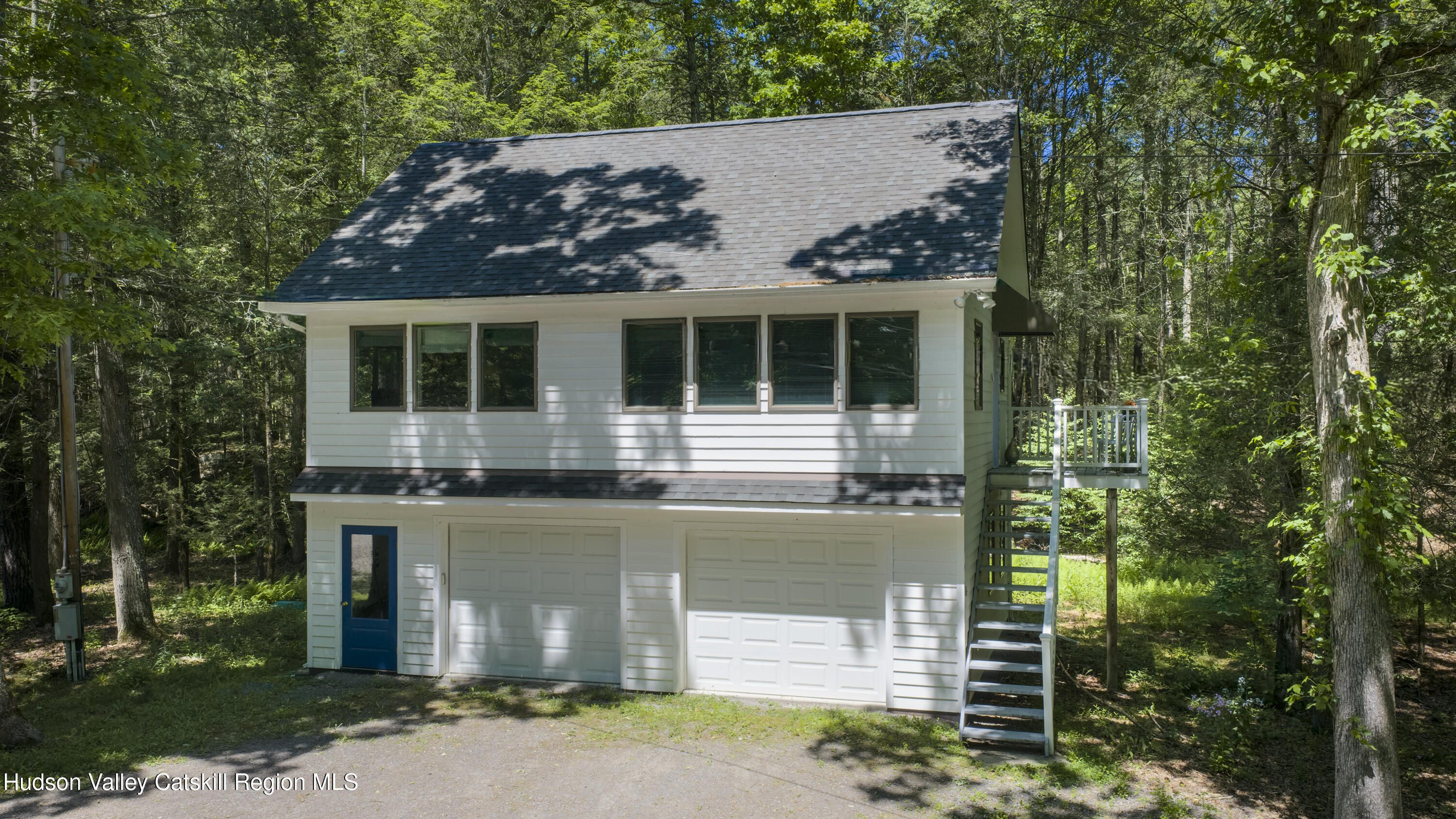 19 Blues Quarry Road