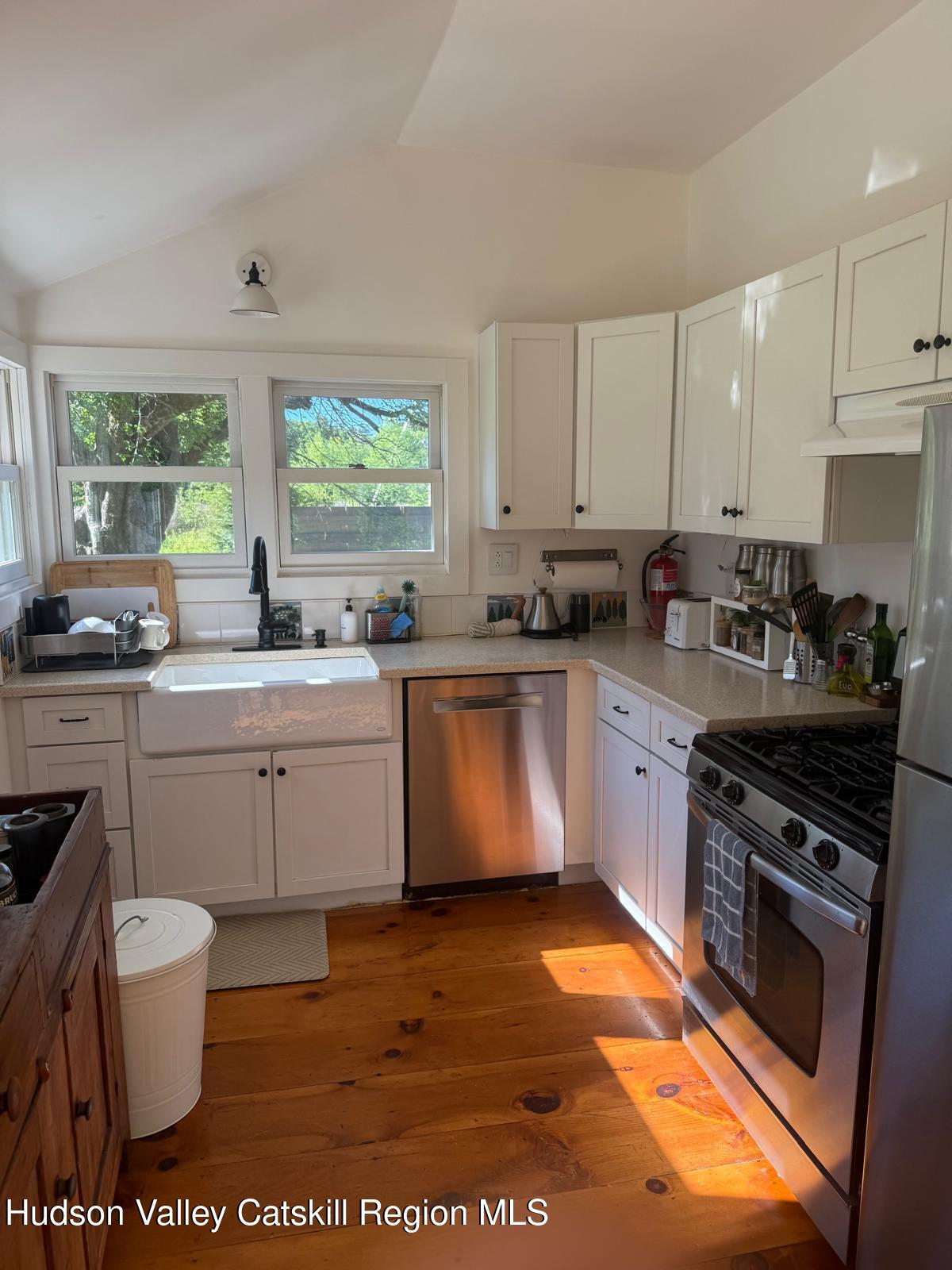 994 Samsonville Road