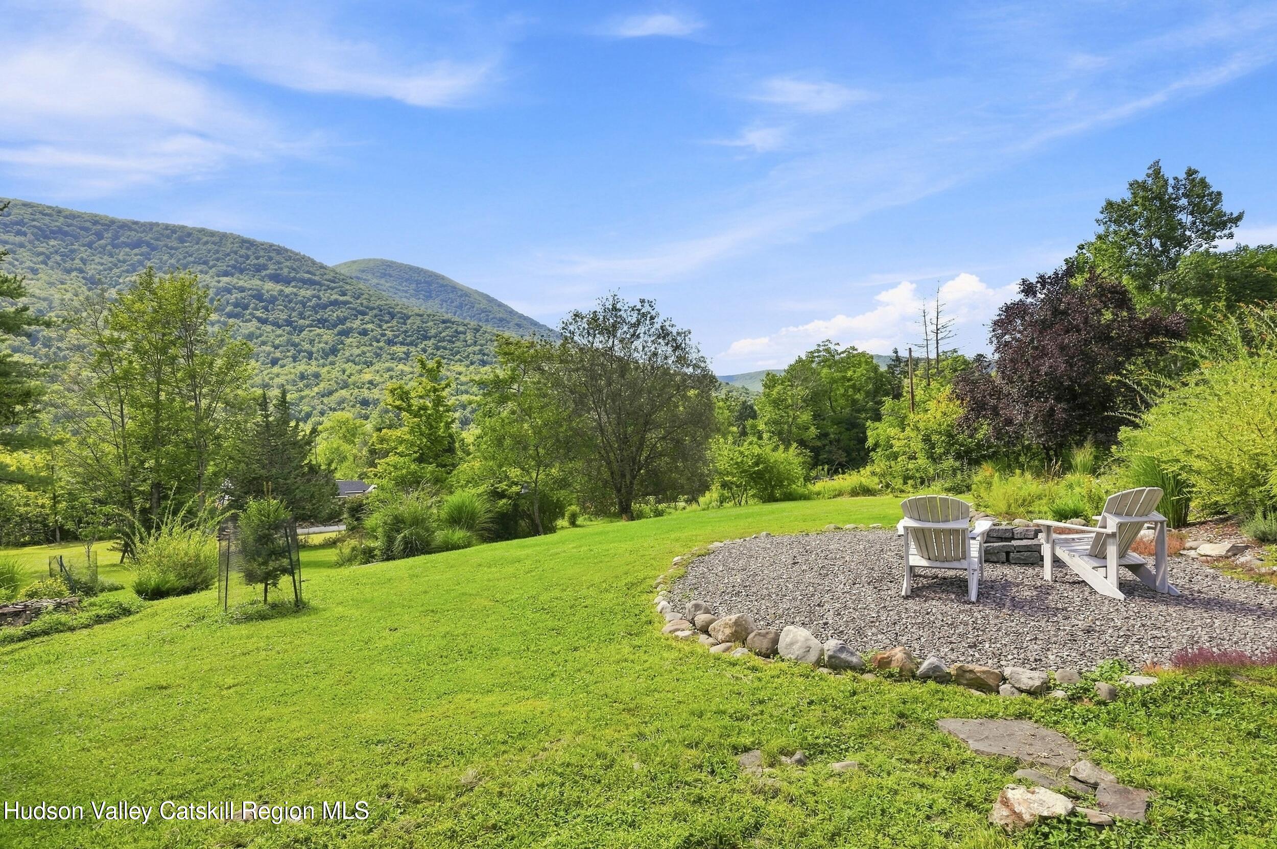 23 Traver Hollow Road