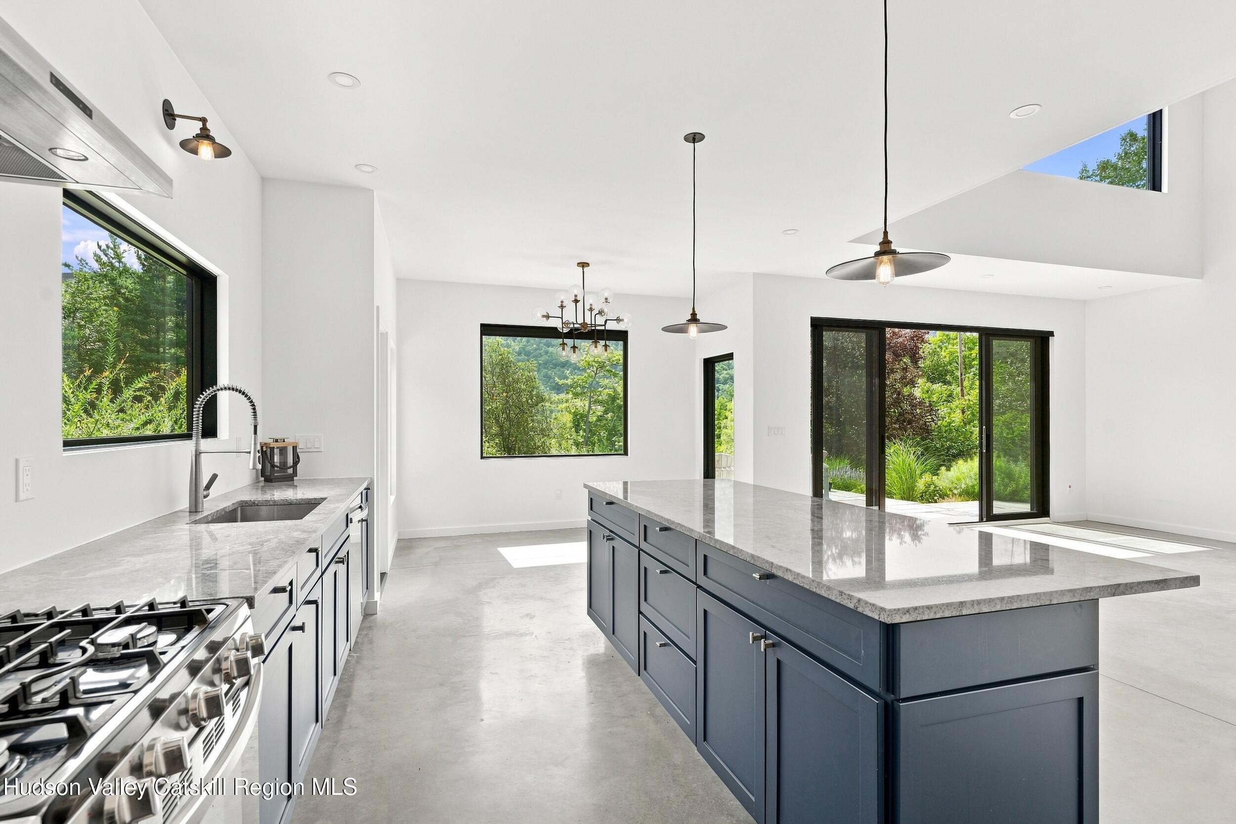 23 Traver Hollow Road