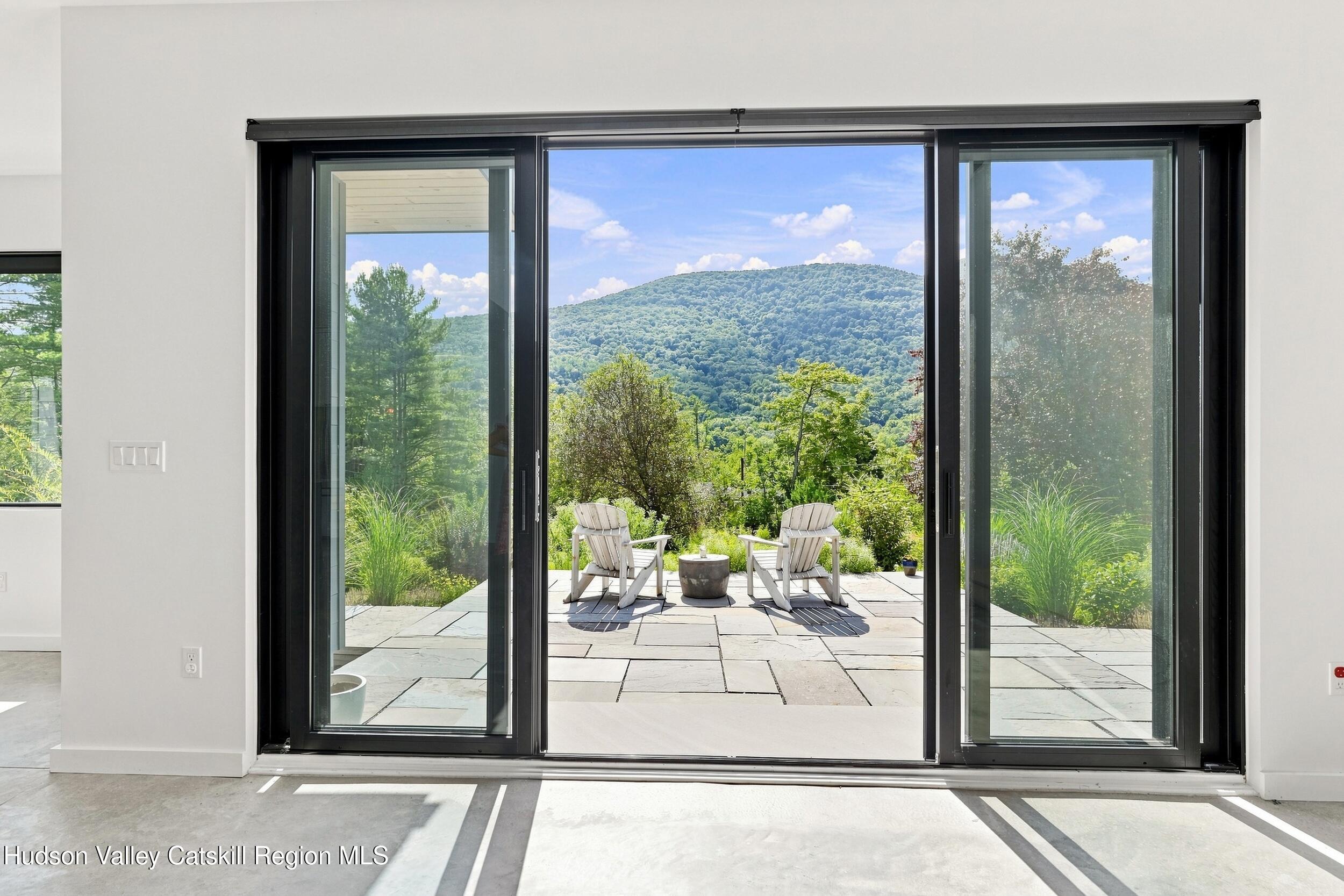 23 Traver Hollow Road