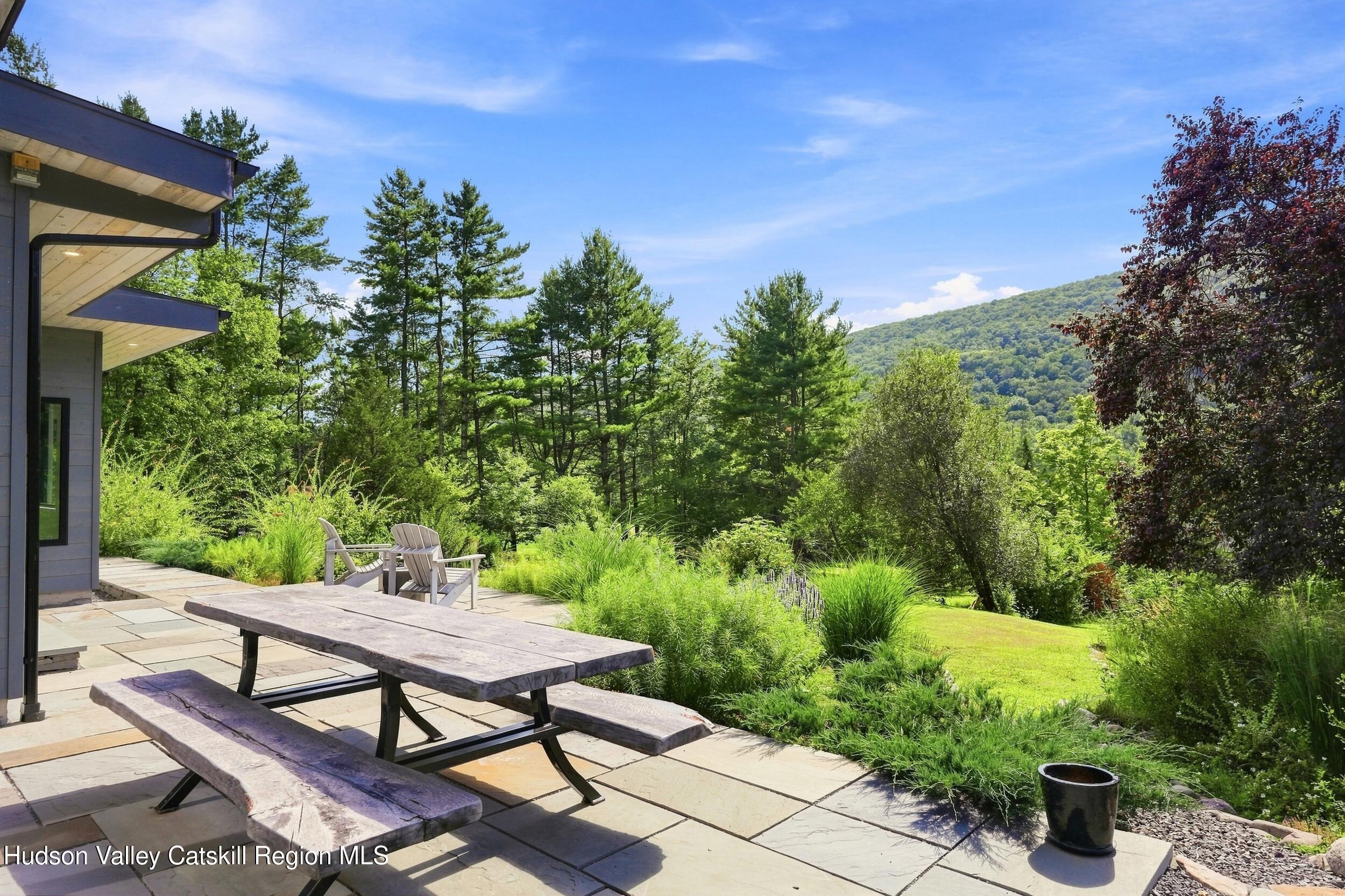 23 Traver Hollow Road