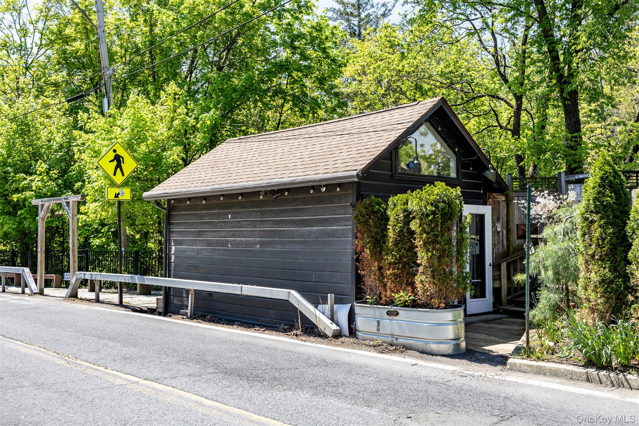 8 Tannery Brook Road