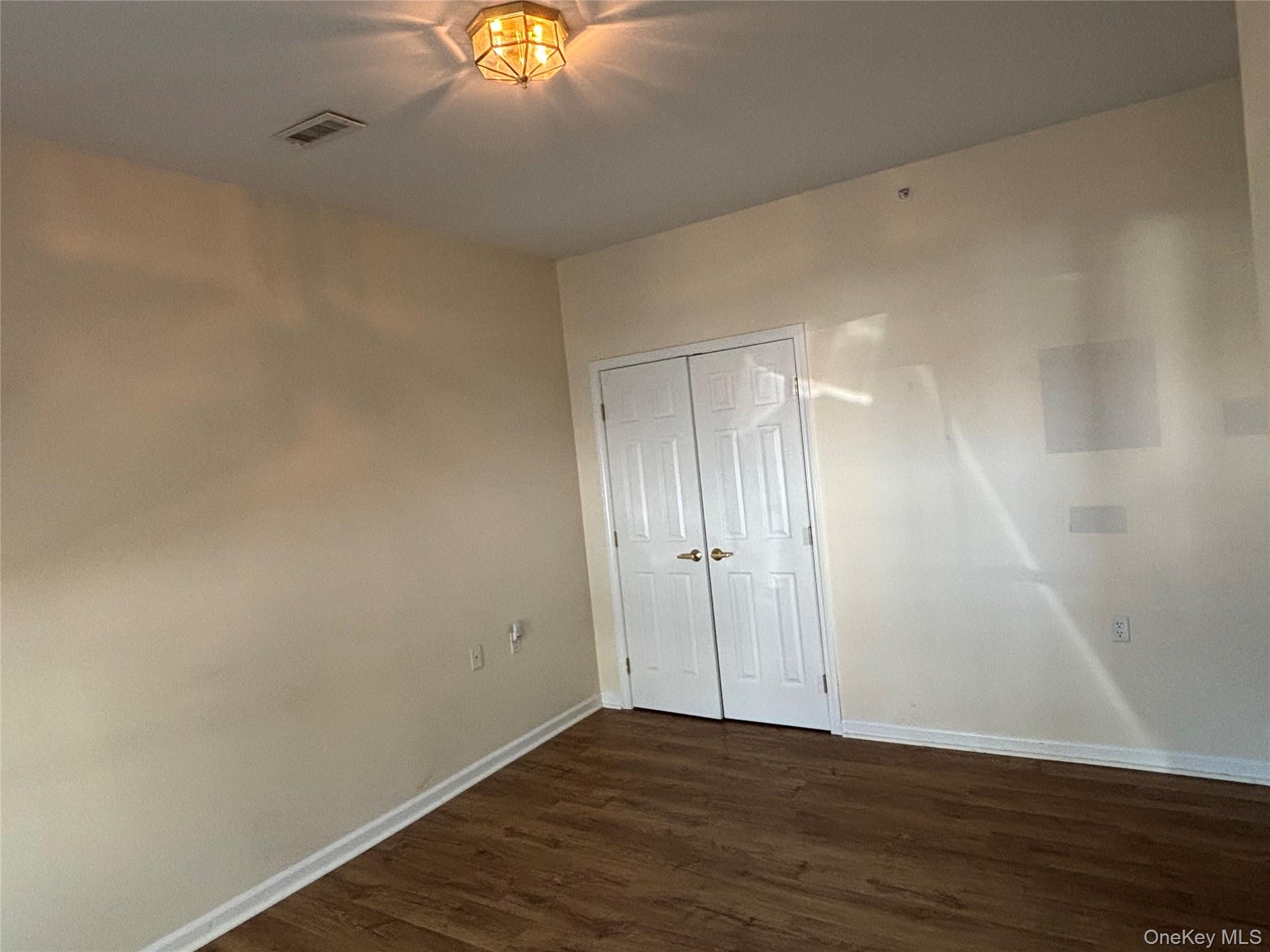 61 Aveonis Court