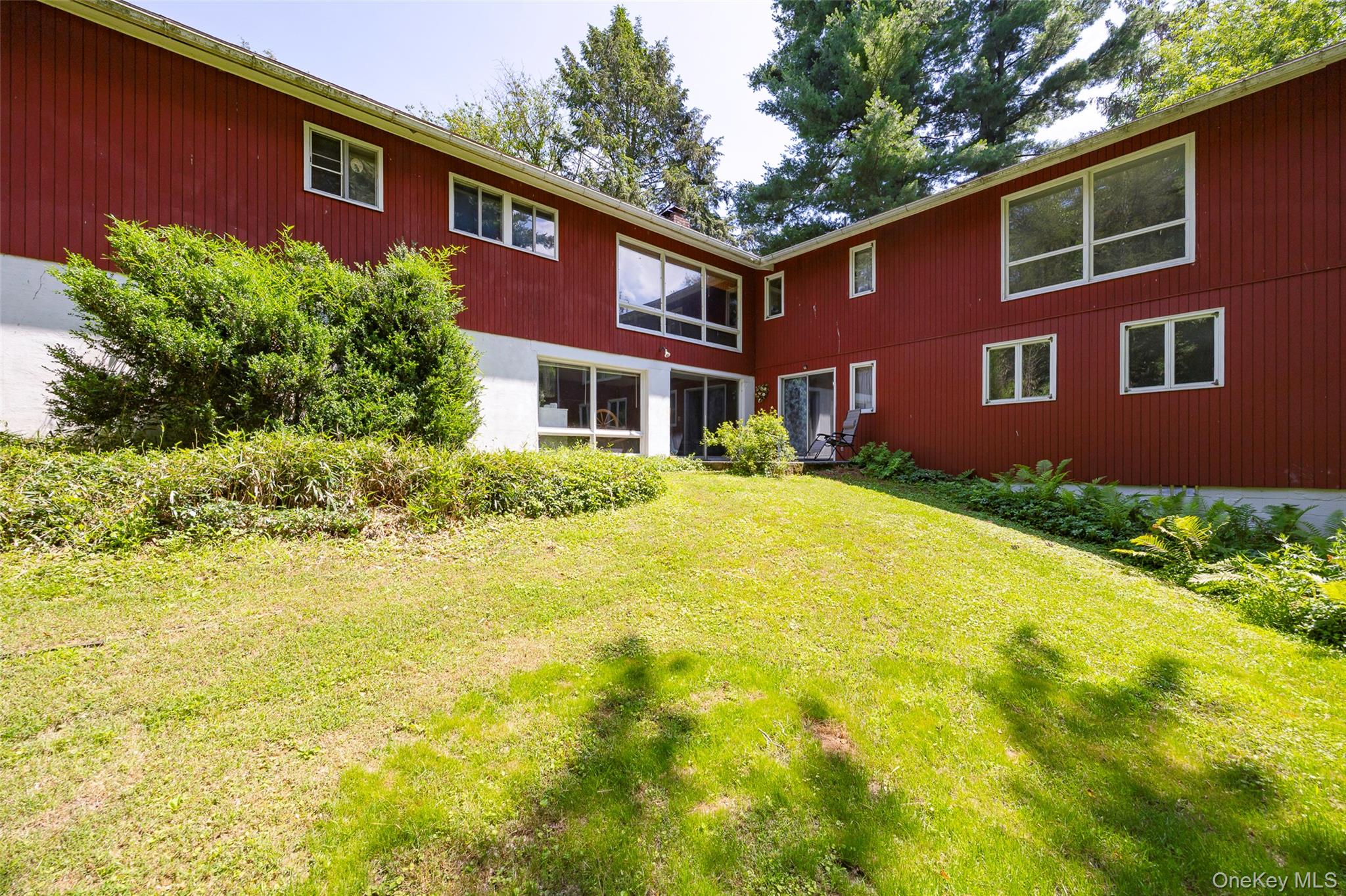 8 Rock Garden Way