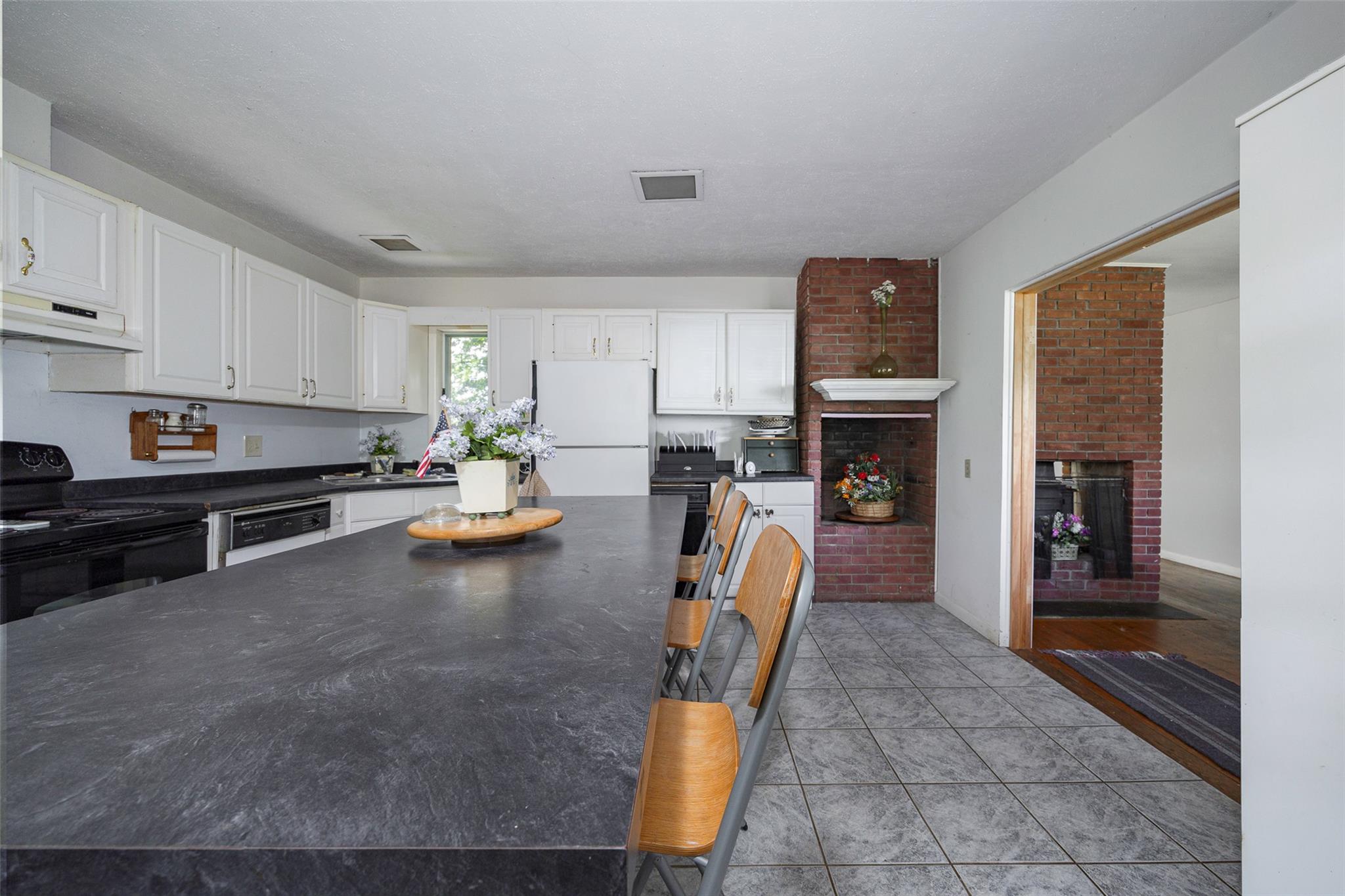 8 Rock Garden Way