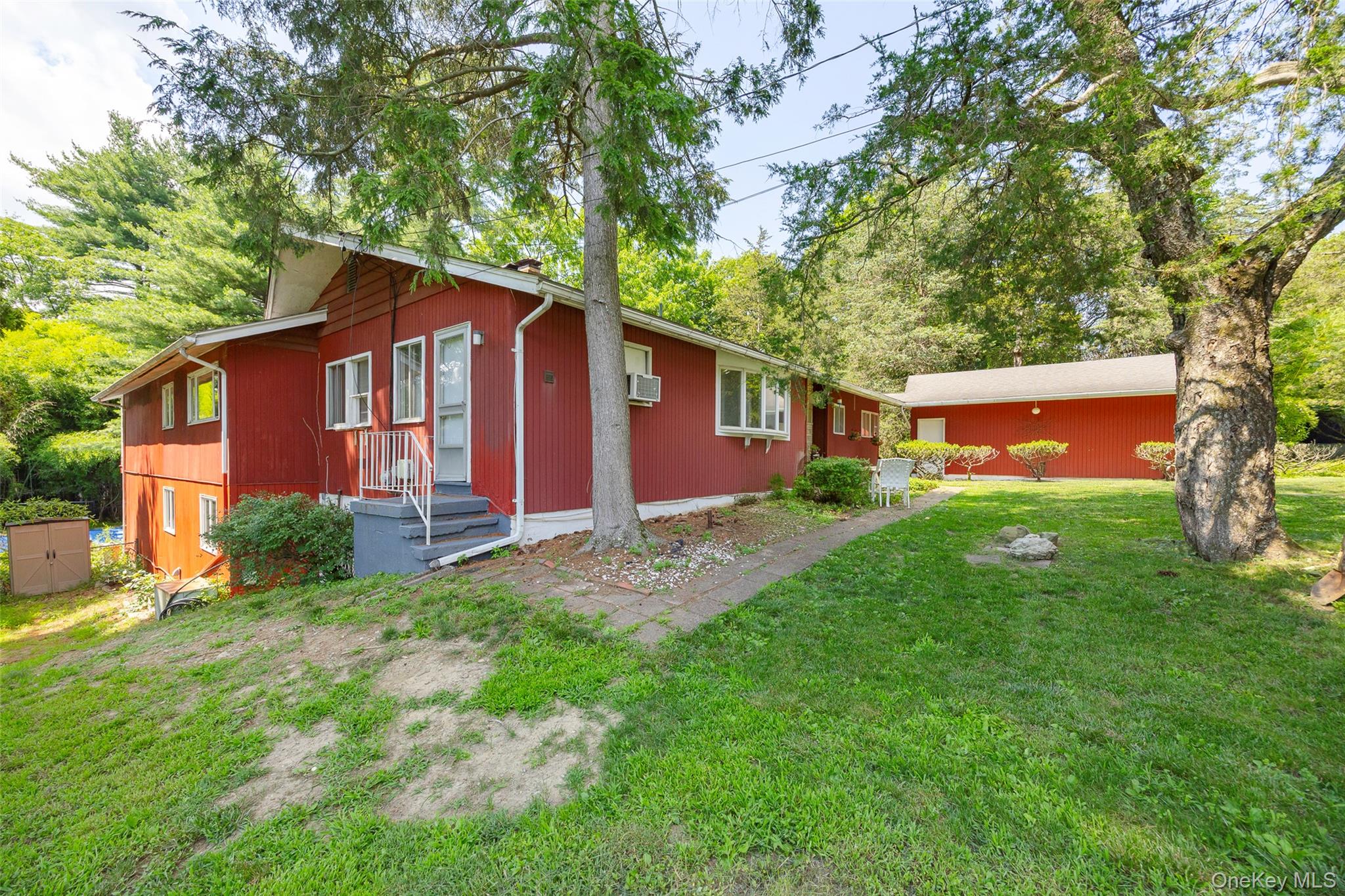 8 Rock Garden Way